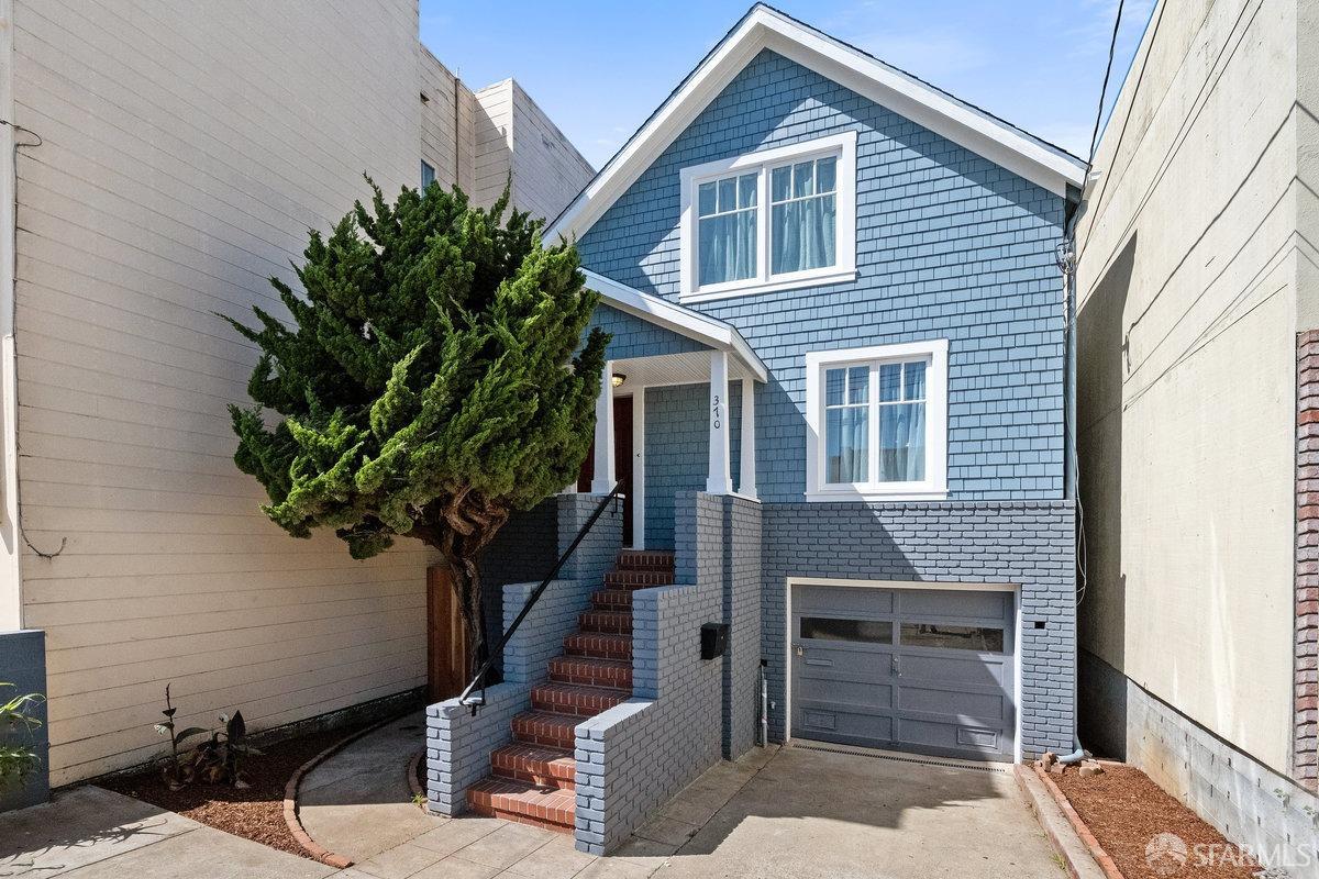 370 Edinburgh Street