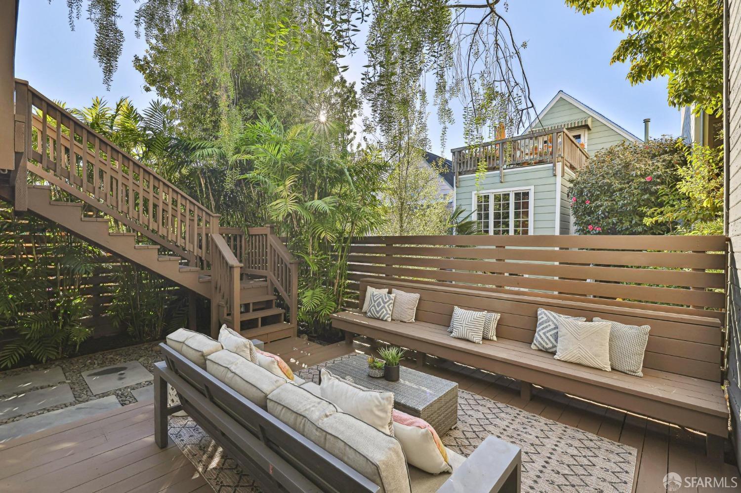 304 Moultrie Street
