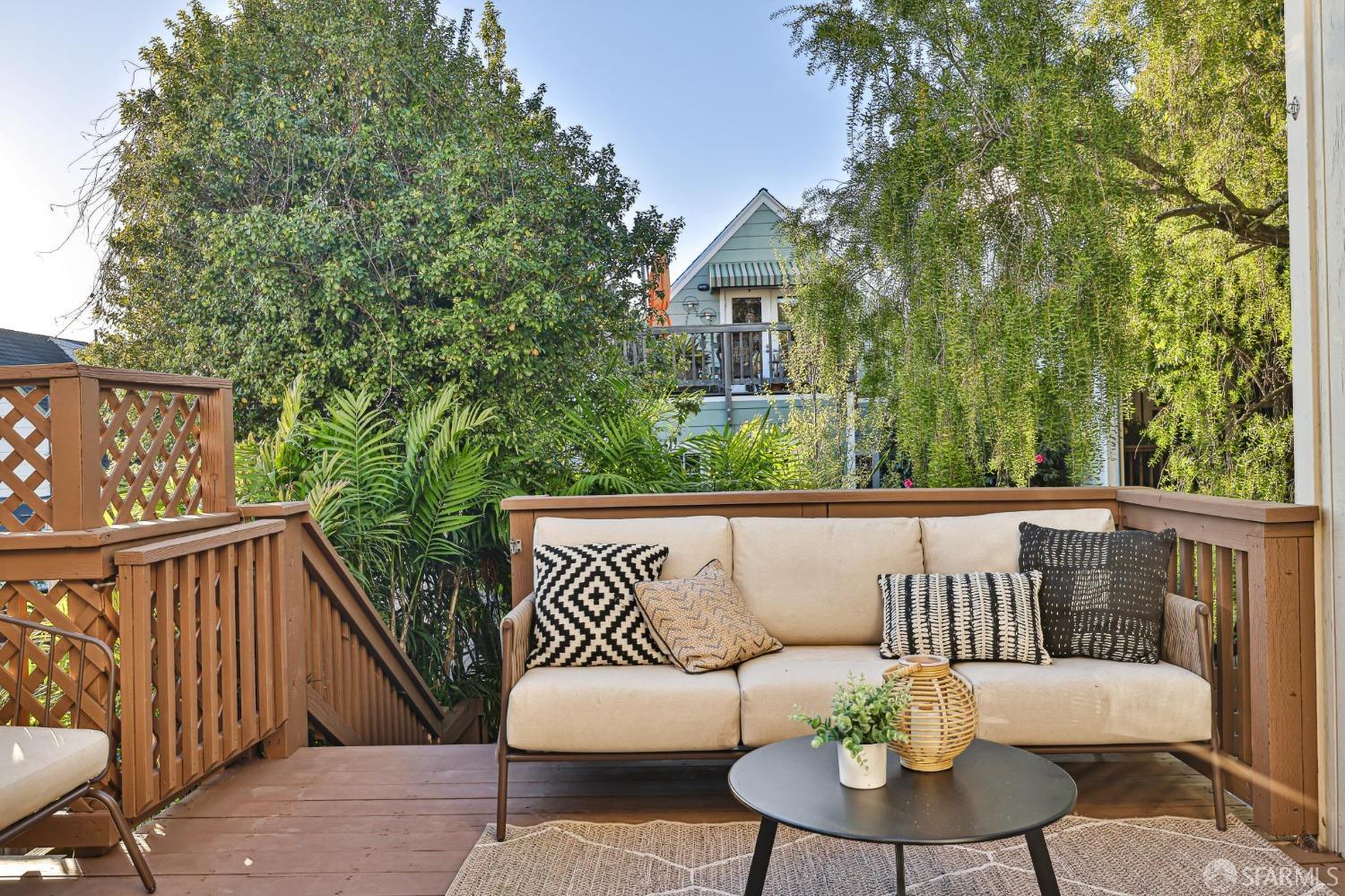 304 Moultrie Street