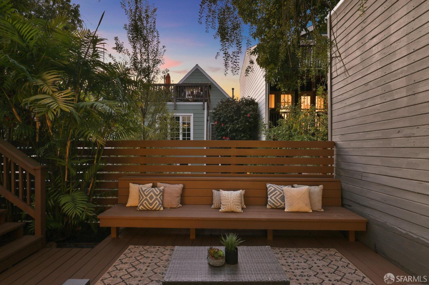 304 Moultrie Street