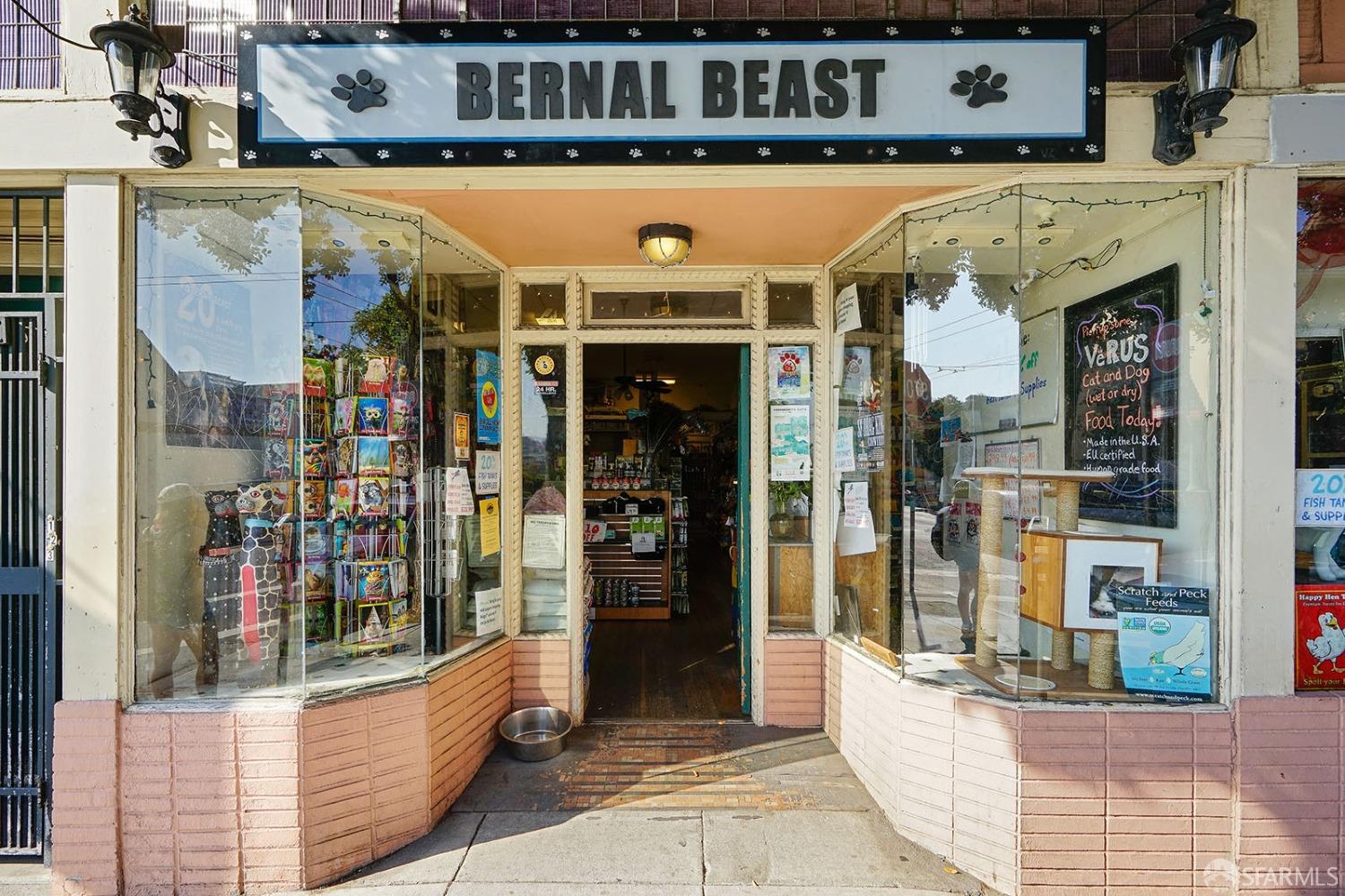 304 Moultrie Street