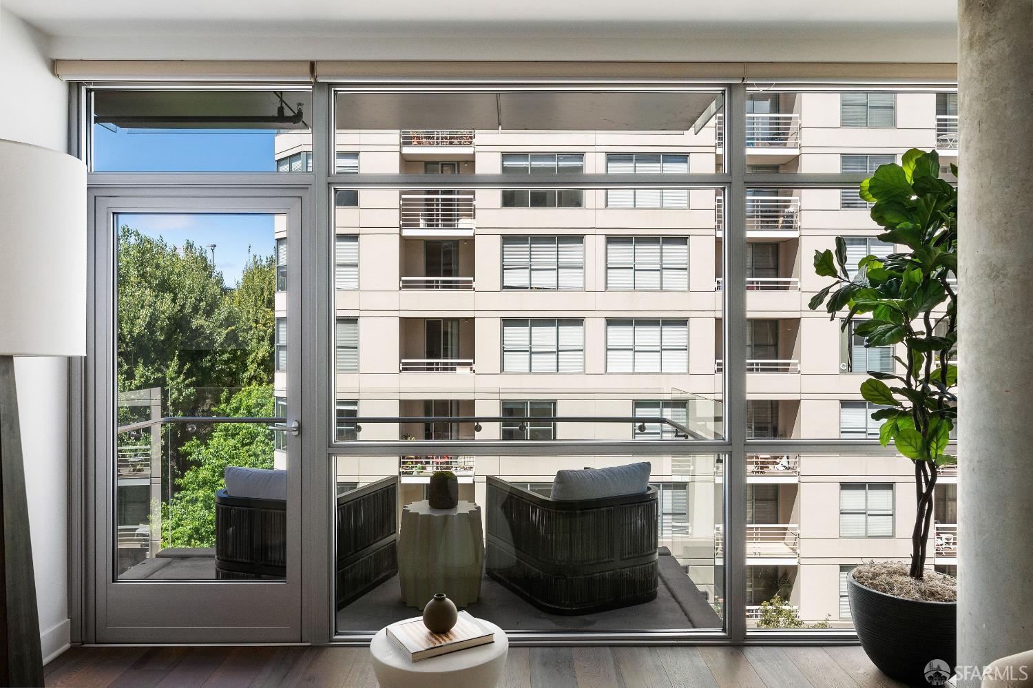 72 Townsend Street # 504