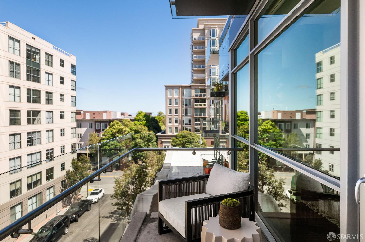 72 Townsend Street # 504
