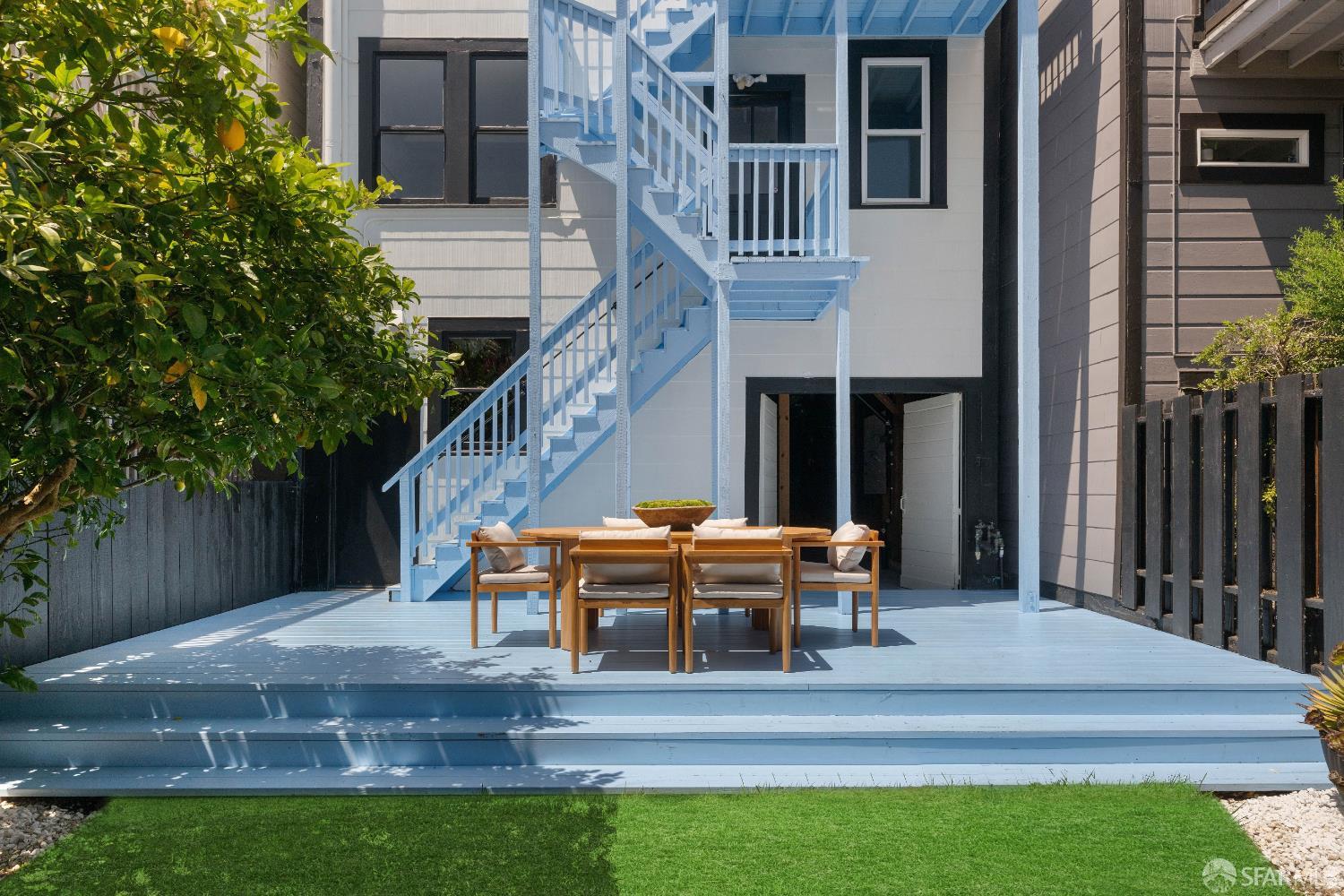 179 Brompton Avenue