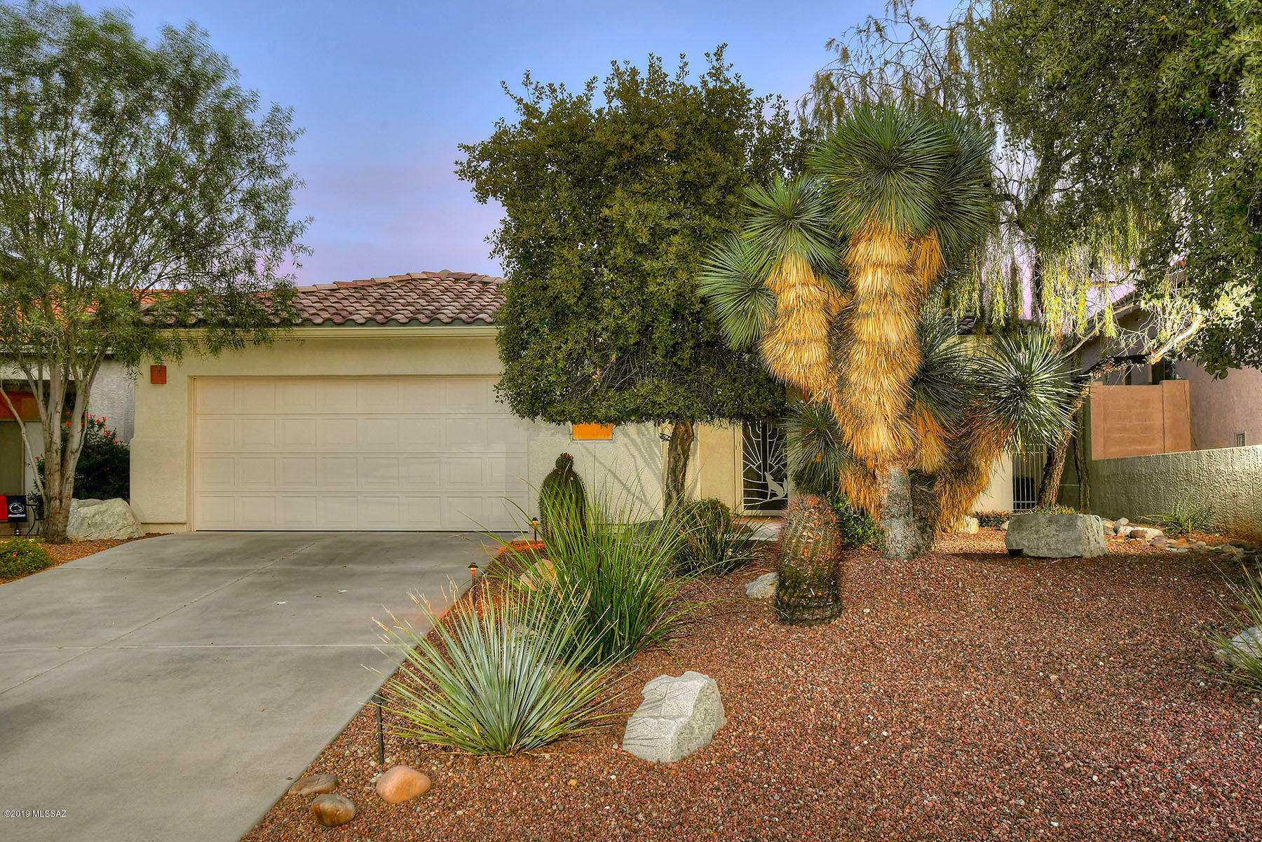 13784 N Bushwacker Place