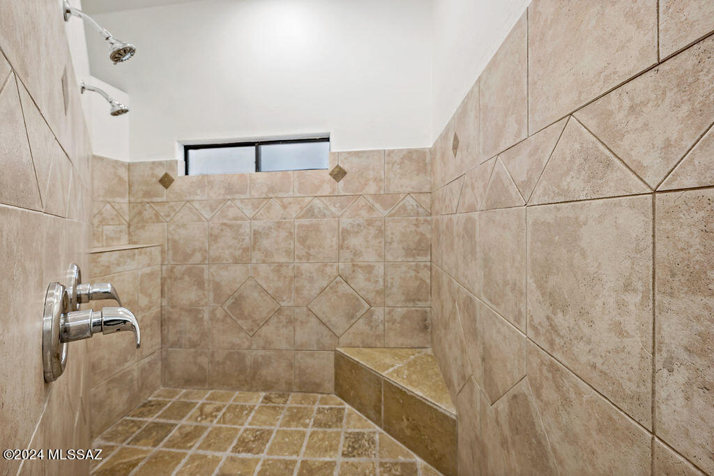 1030 W Roller Coaster Road