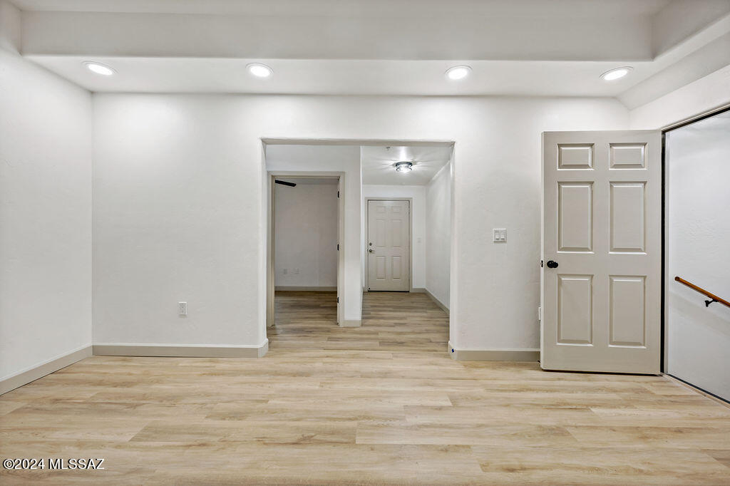 1030 W Roller Coaster Road