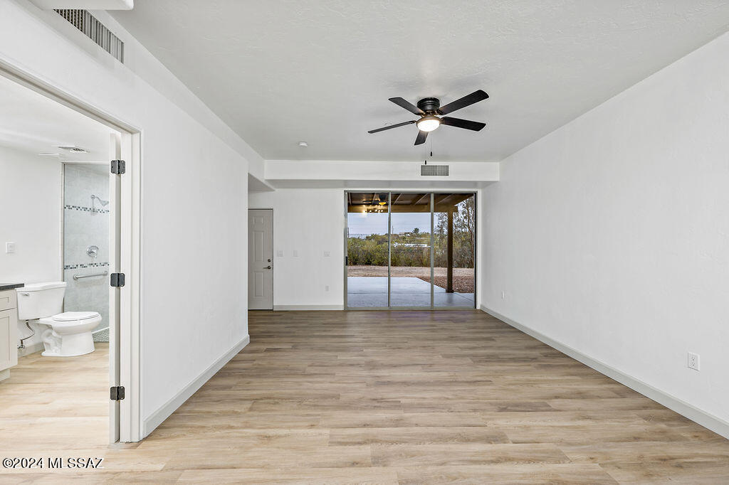 1030 W Roller Coaster Road