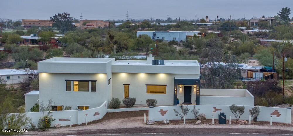 1030 W Roller Coaster Road