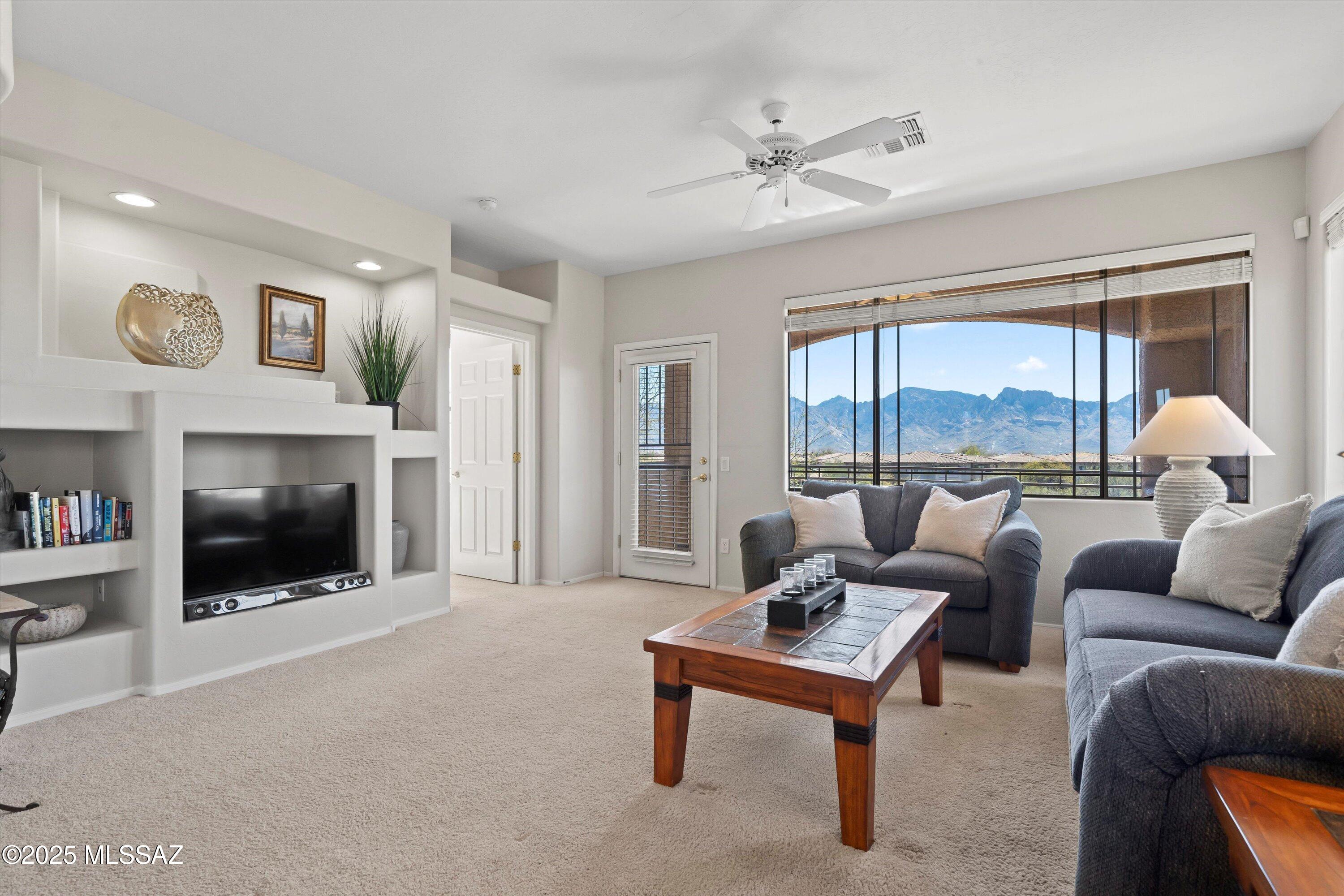 695 W Vistoso Highlands Drive Unit: 215