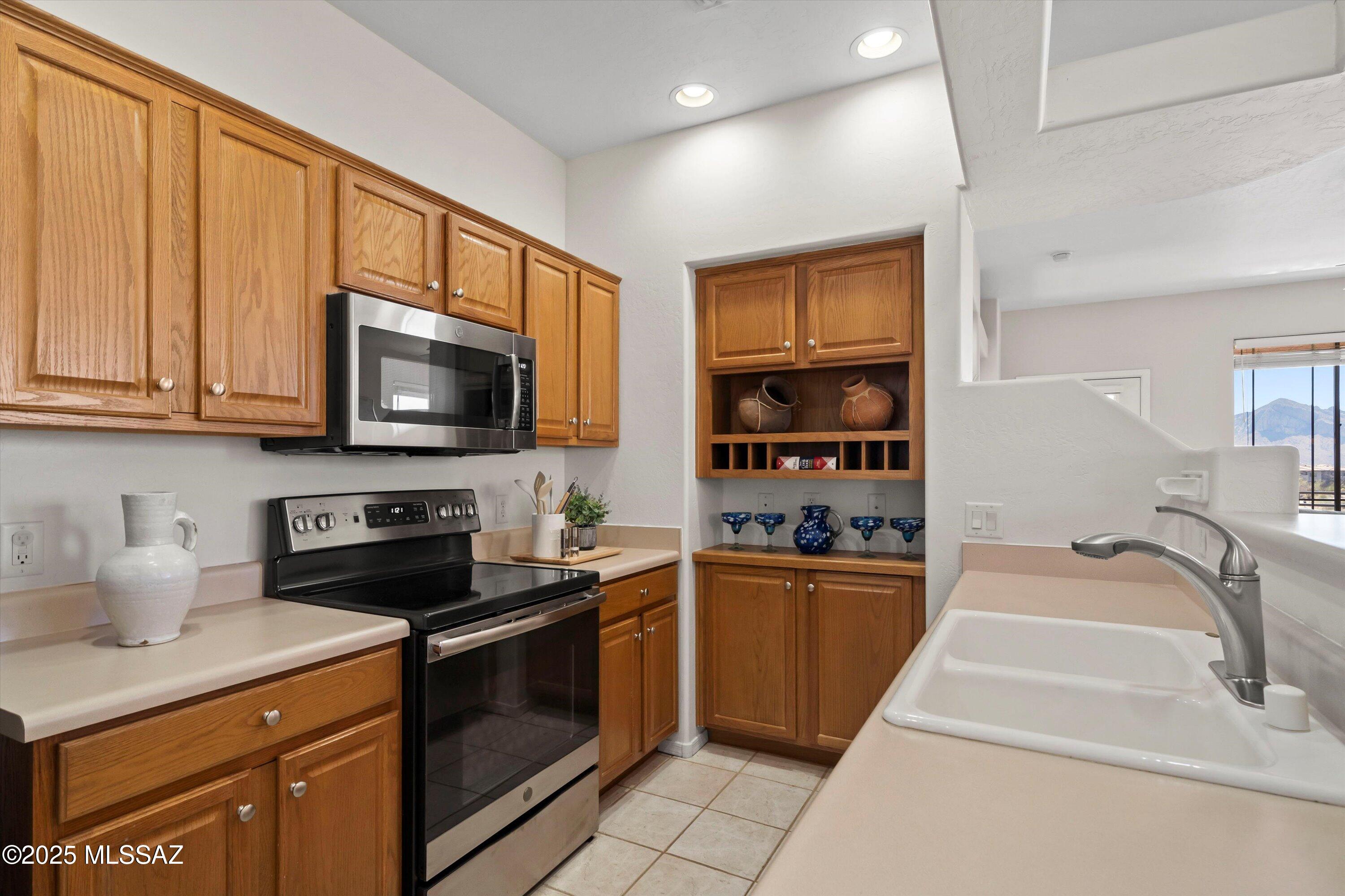 695 W Vistoso Highlands Drive Unit: 215