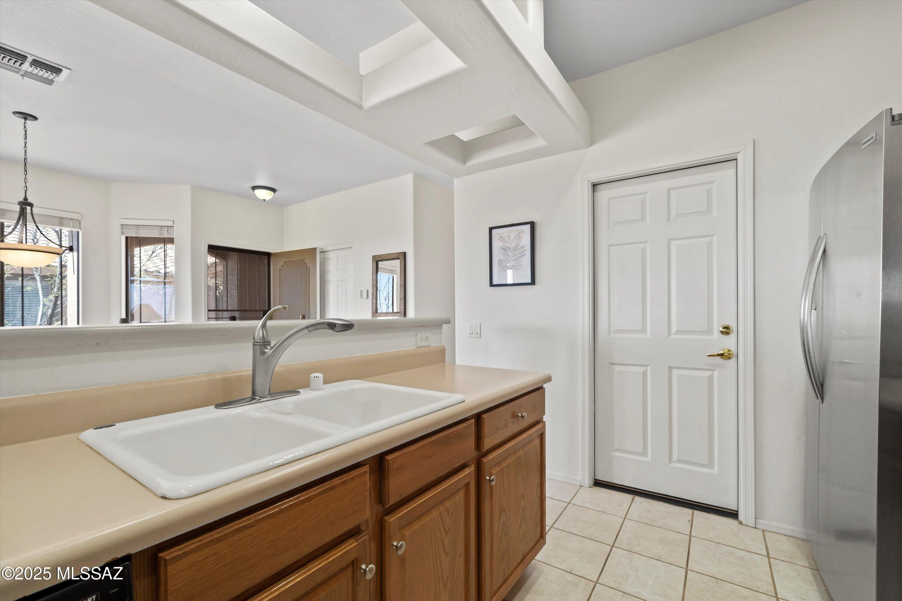 695 W Vistoso Highlands Drive Unit: 215