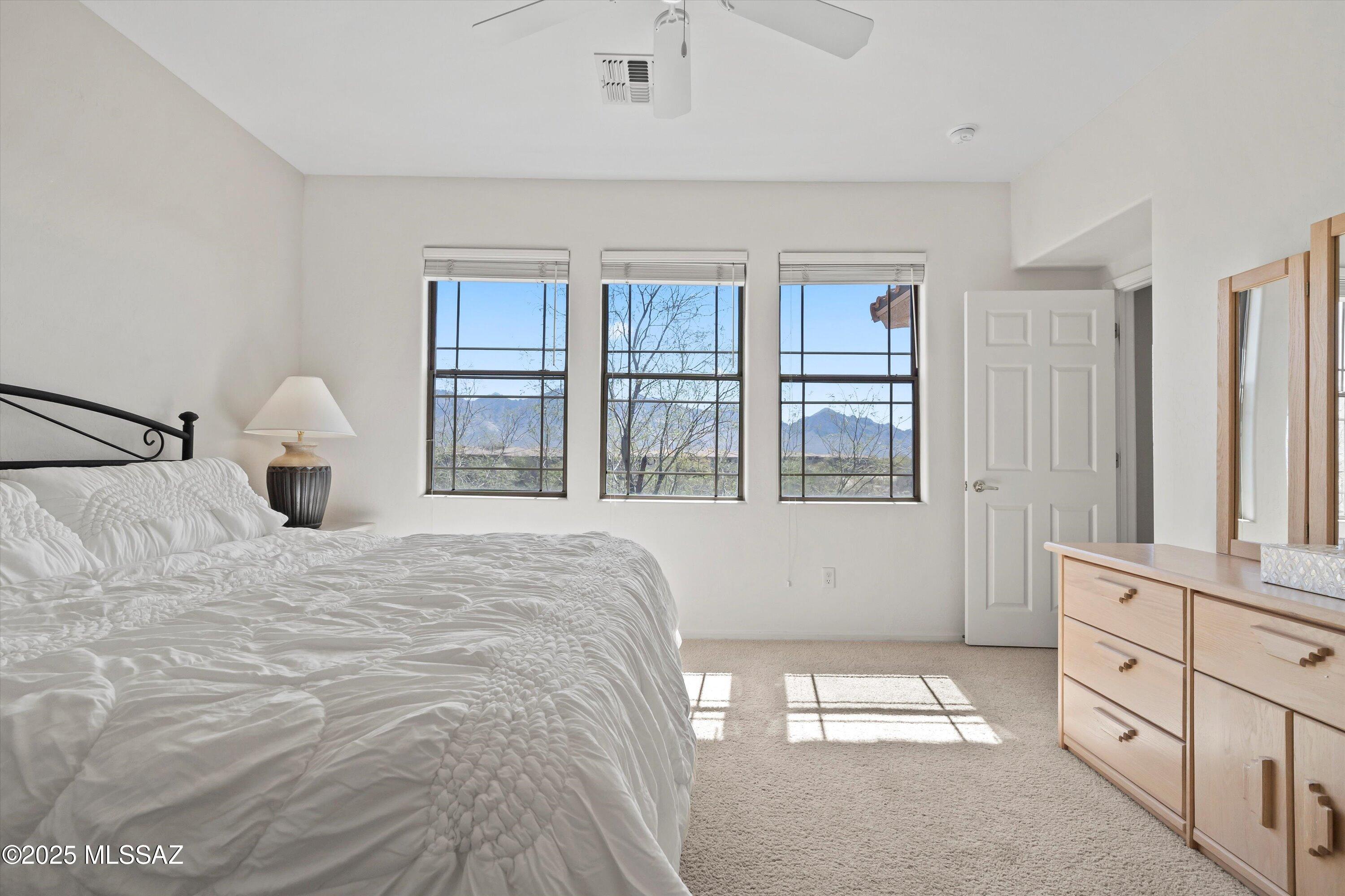 695 W Vistoso Highlands Drive Unit: 215