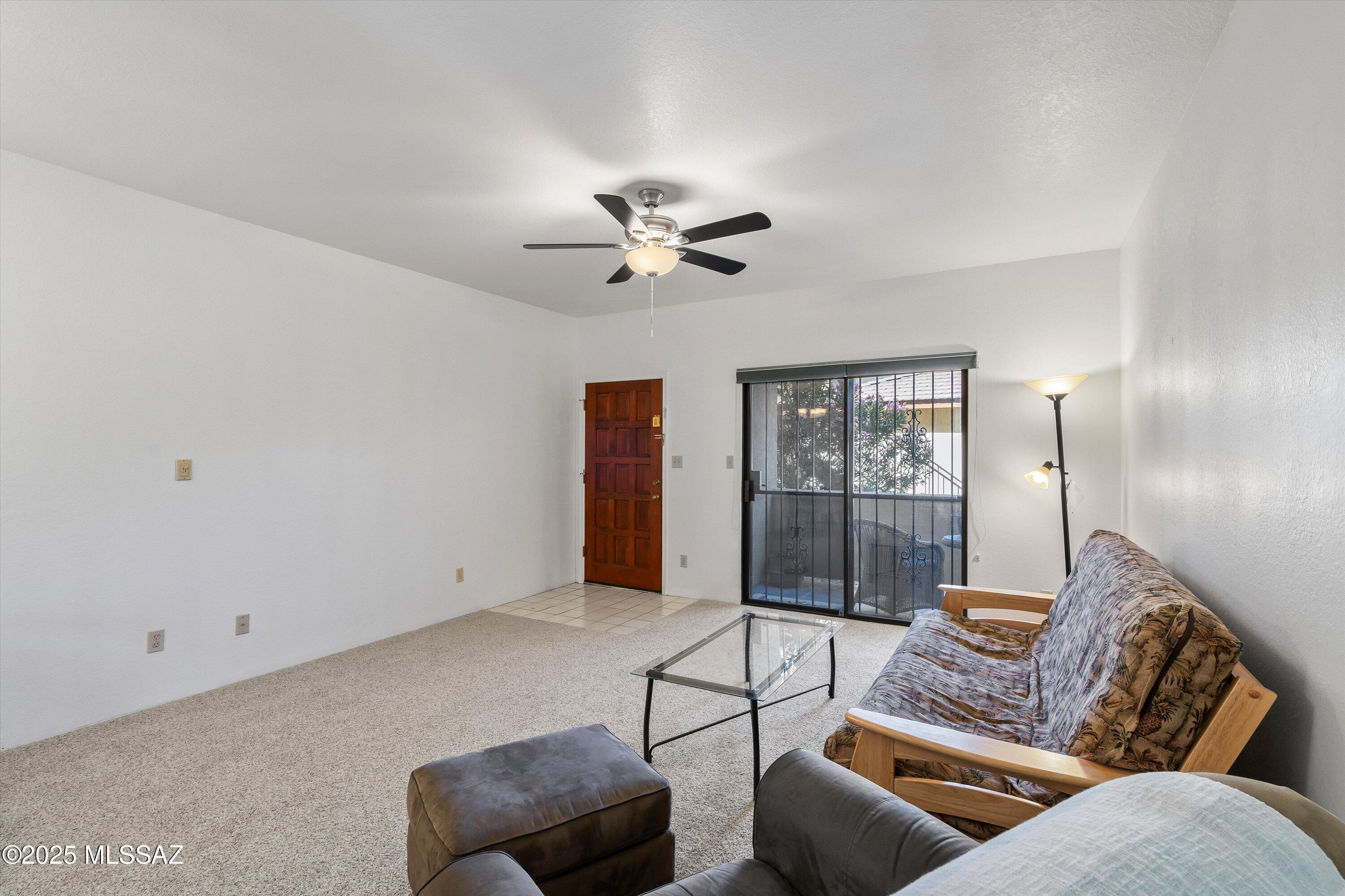 5500 N Valley View Road Unit: 101