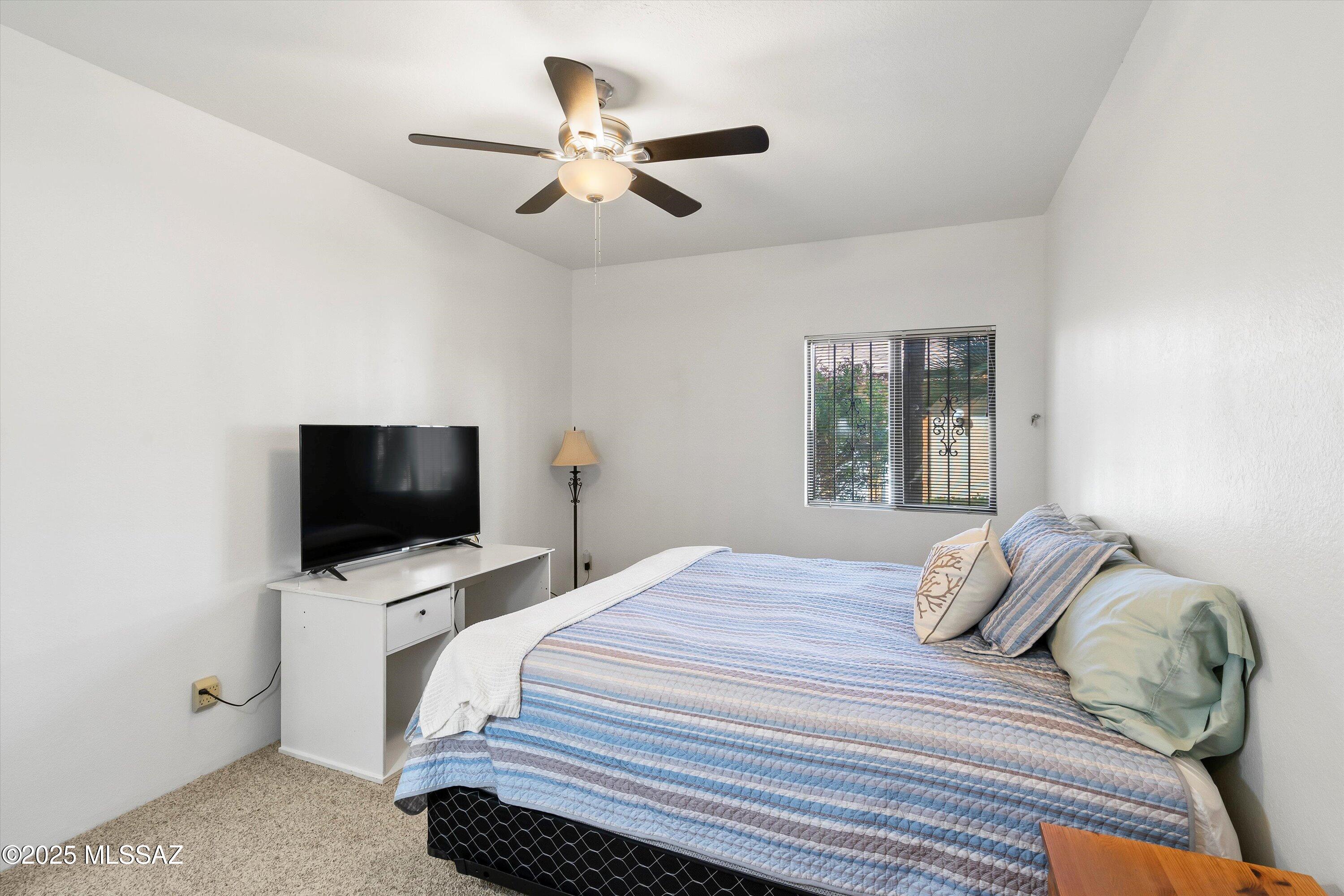 5500 N Valley View Road Unit: 101