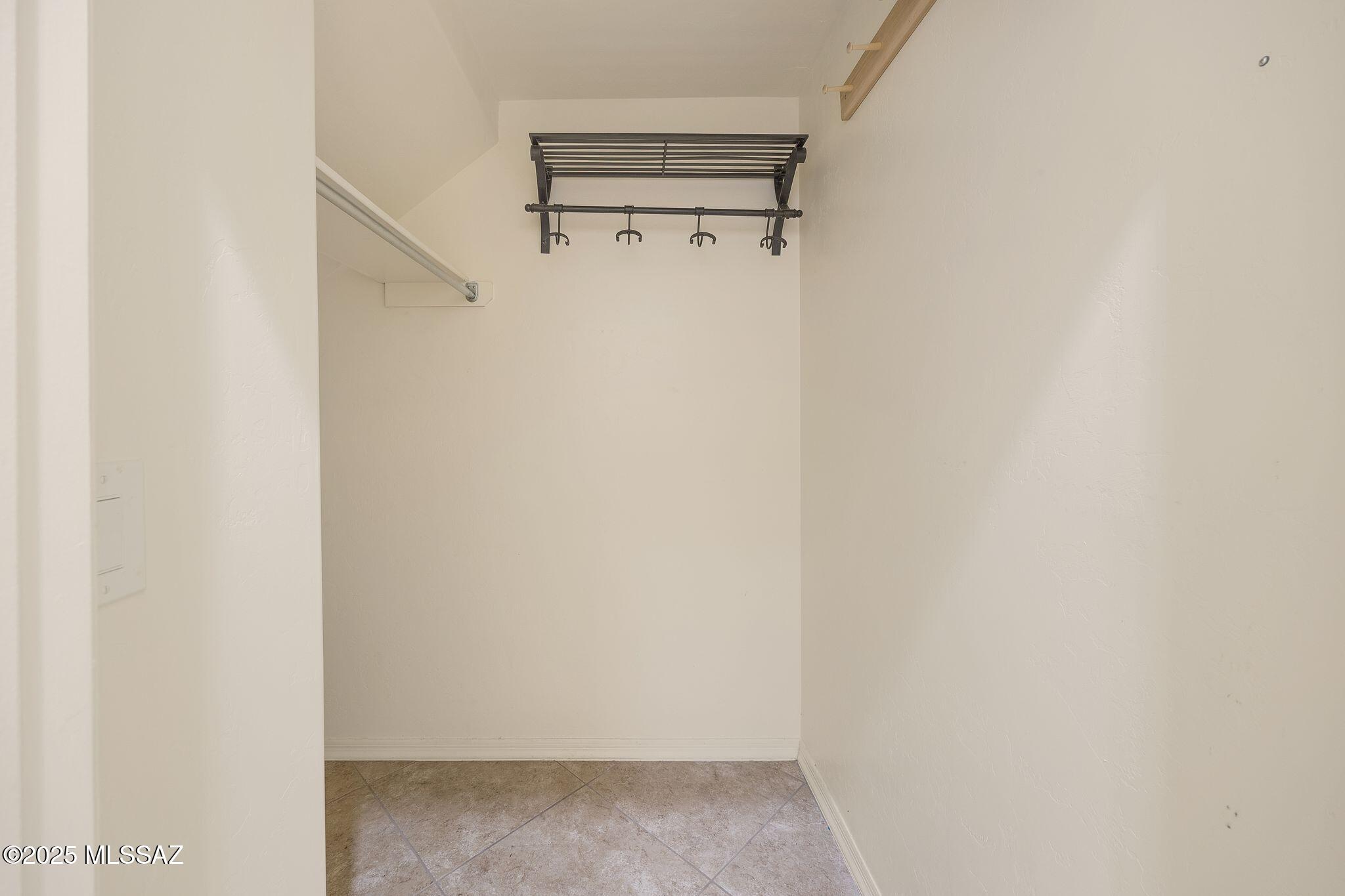 12825 N Oak Creek Drive