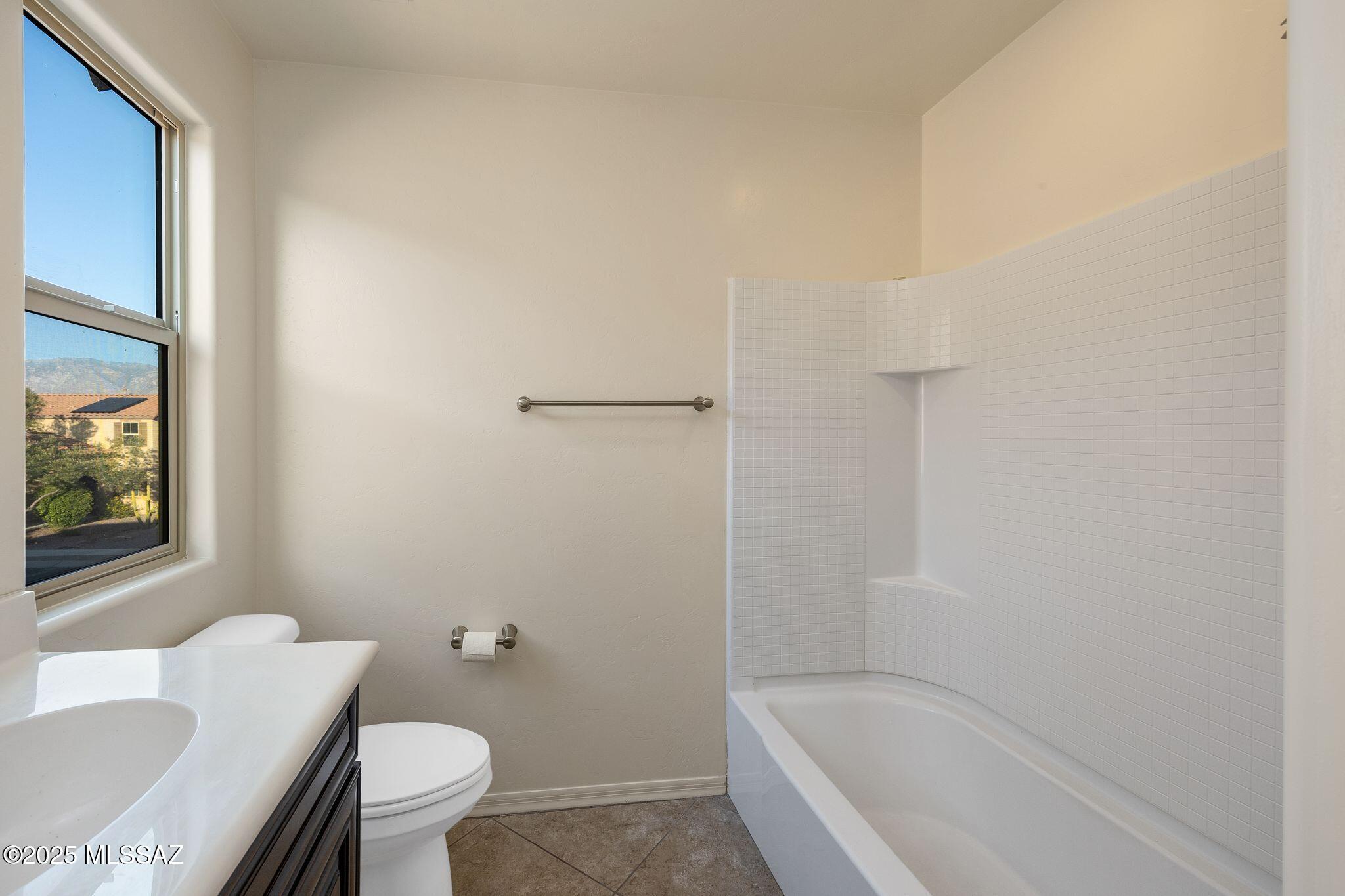 12825 N Oak Creek Drive