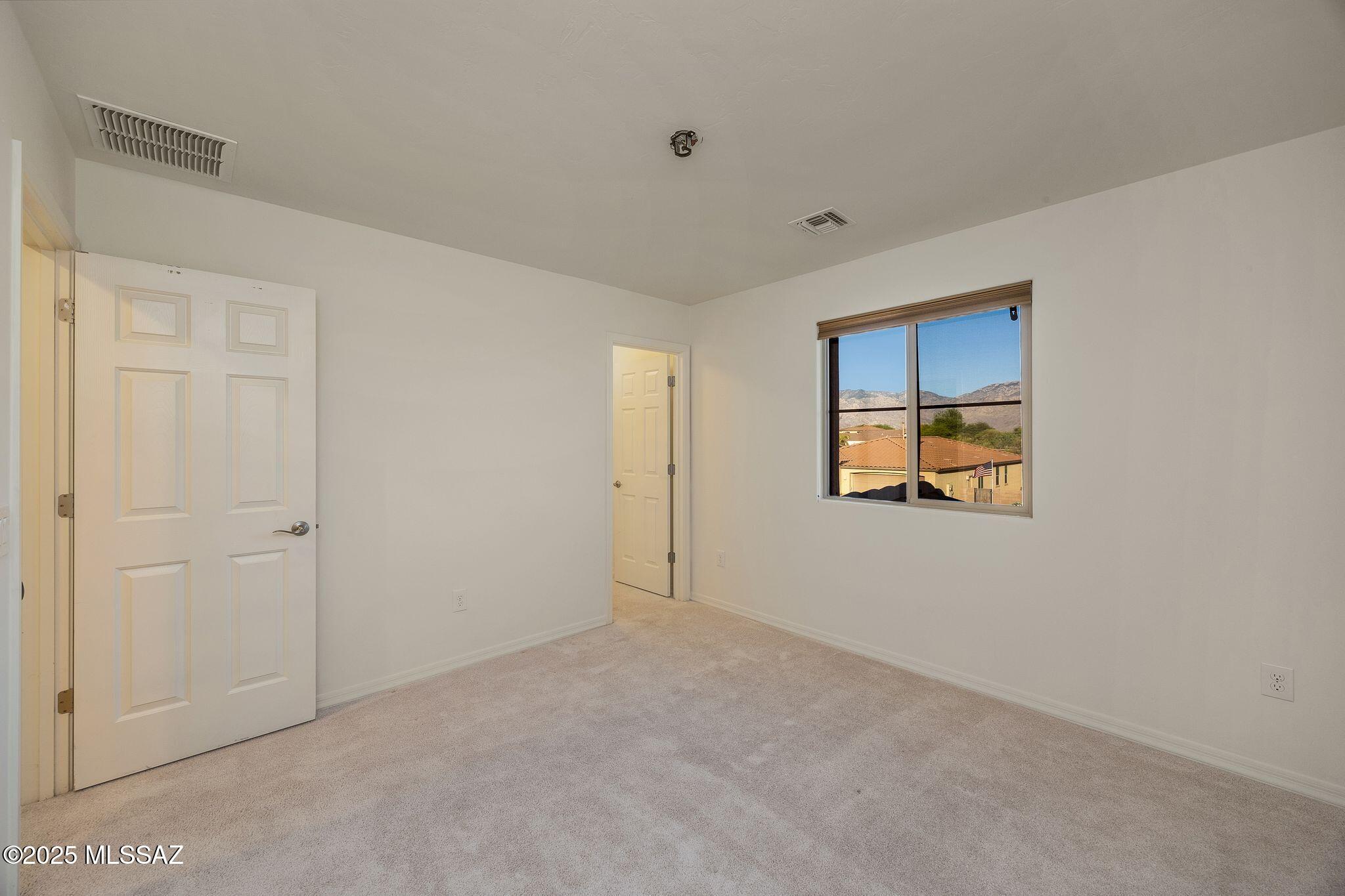 12825 N Oak Creek Drive