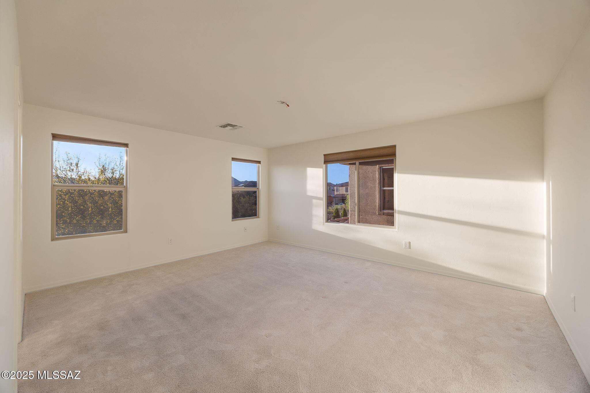 12825 N Oak Creek Drive