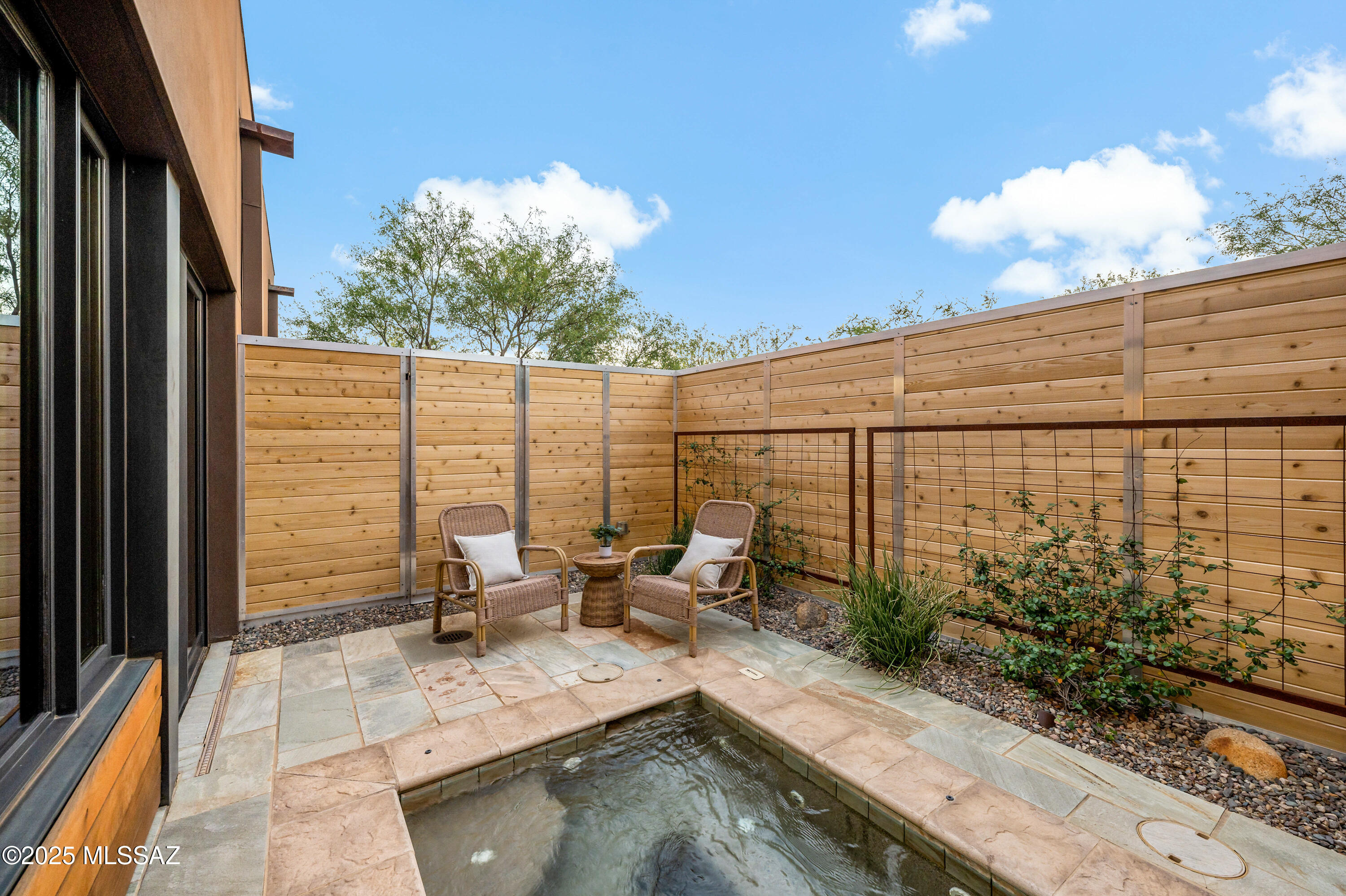 5000 E Via Estancia Miraval Unit: 8