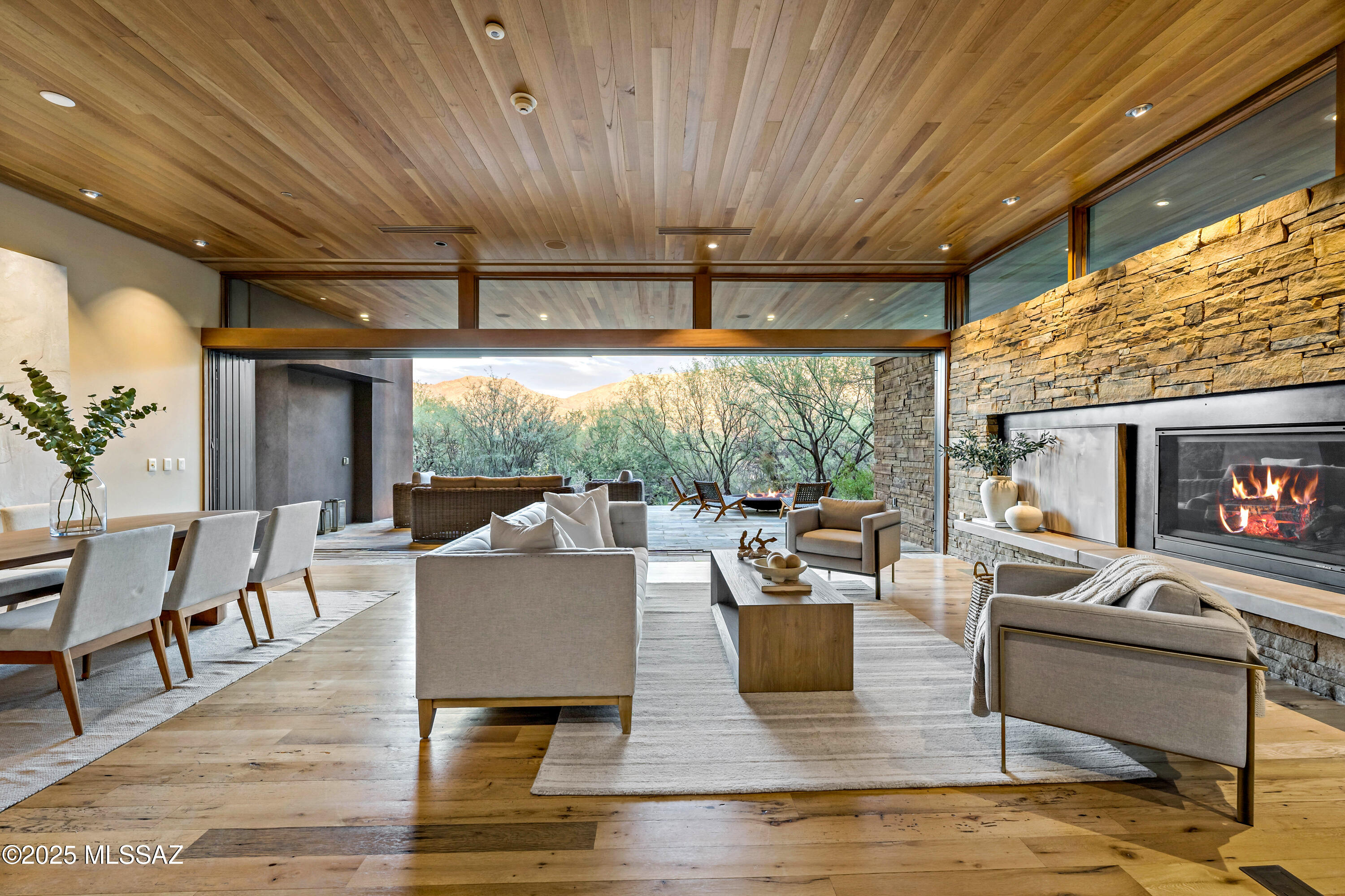 5000 E Via Estancia Miraval Unit: 8