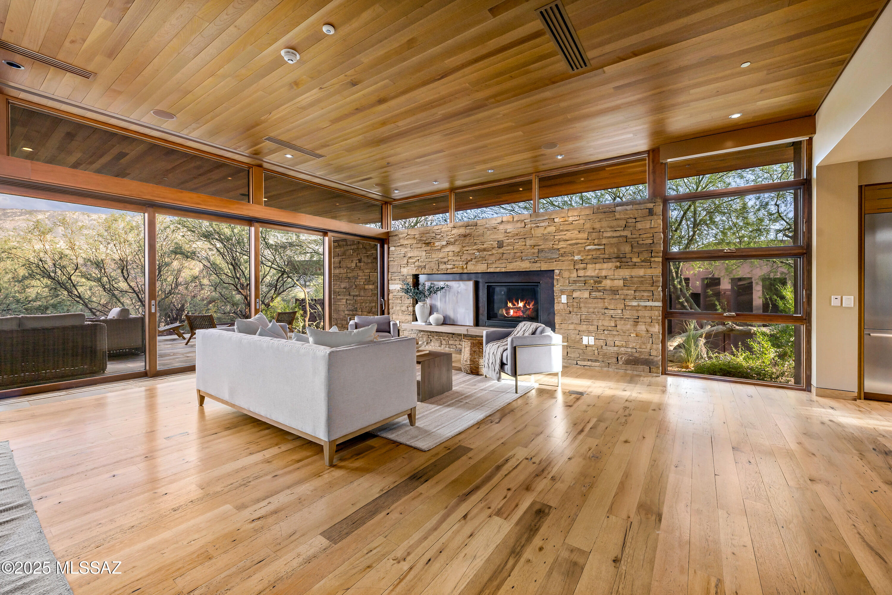 5000 E Via Estancia Miraval Unit: 8