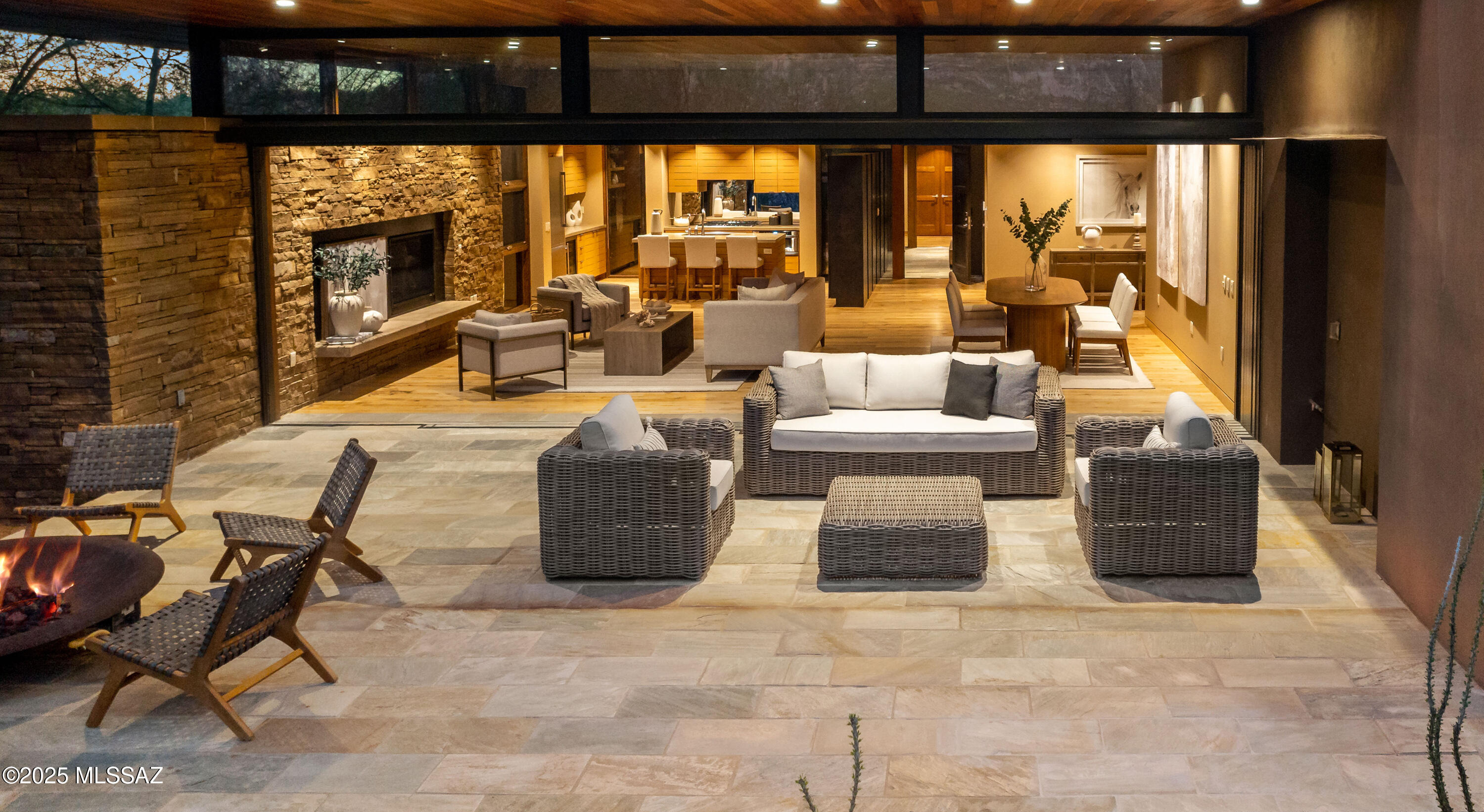 5000 E Via Estancia Miraval Unit: 8