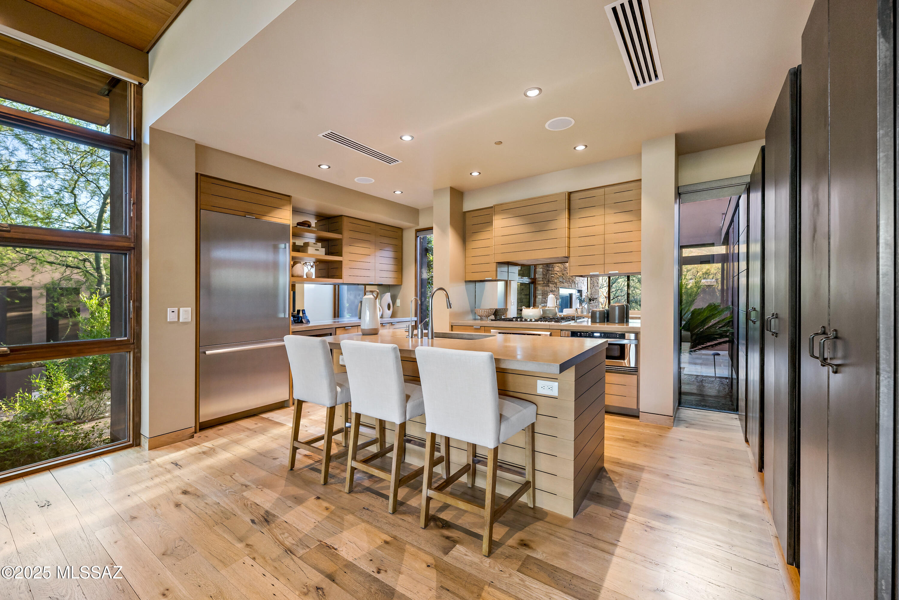 5000 E Via Estancia Miraval Unit: 8