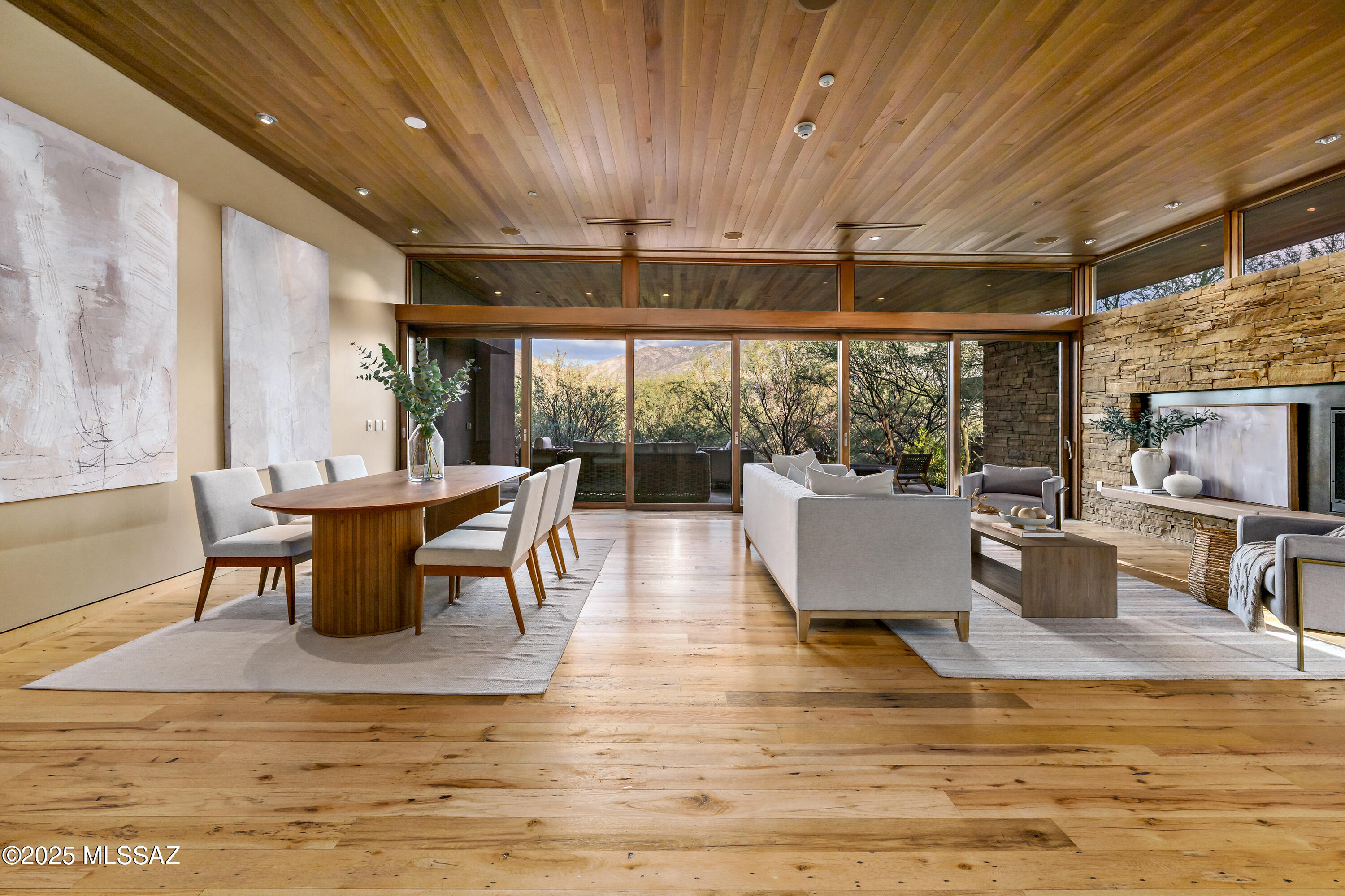 5000 E Via Estancia Miraval Unit: 8