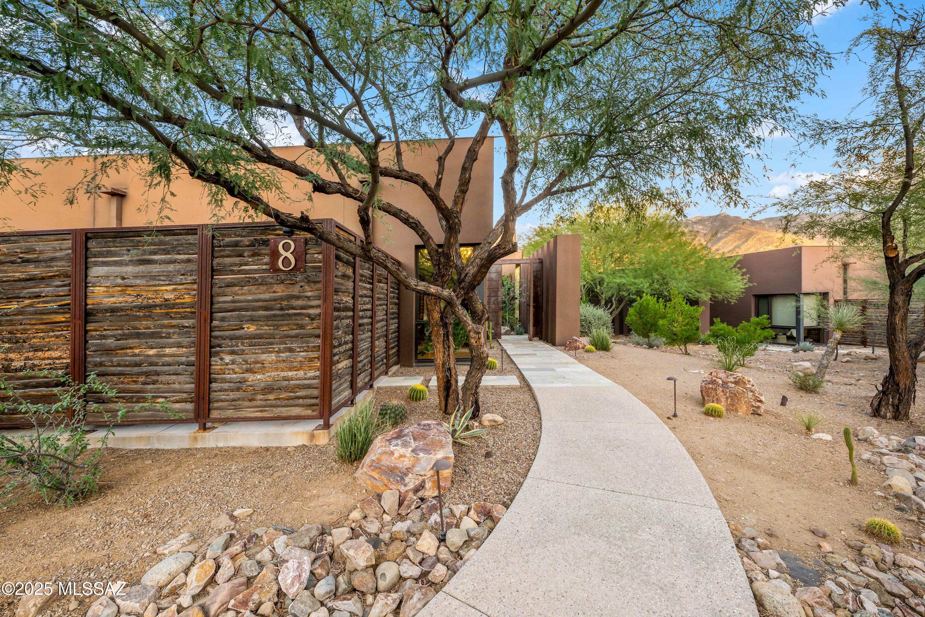 5000 E Via Estancia Miraval Unit: 8