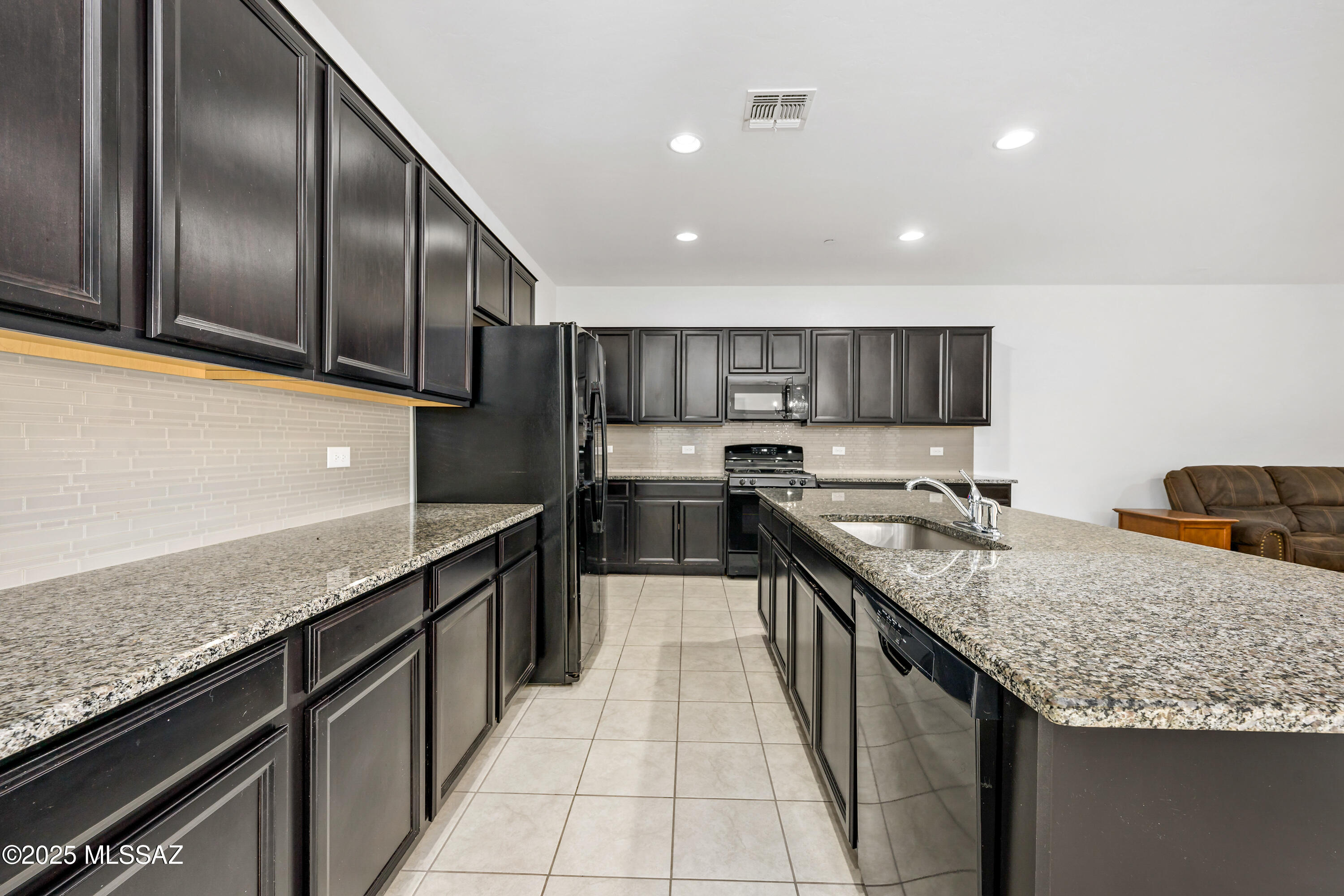 12155 N Camden Drive