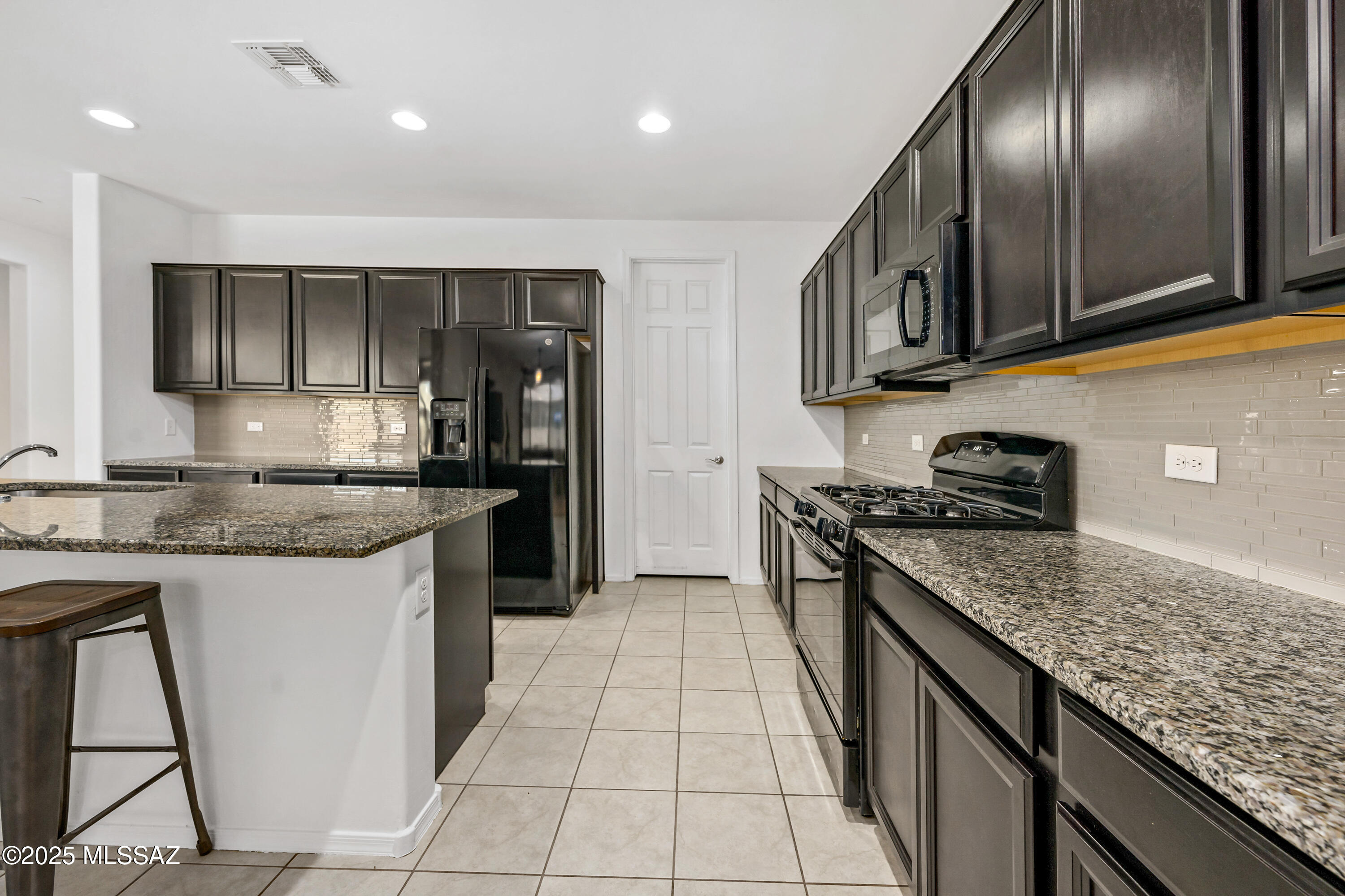 12155 N Camden Drive