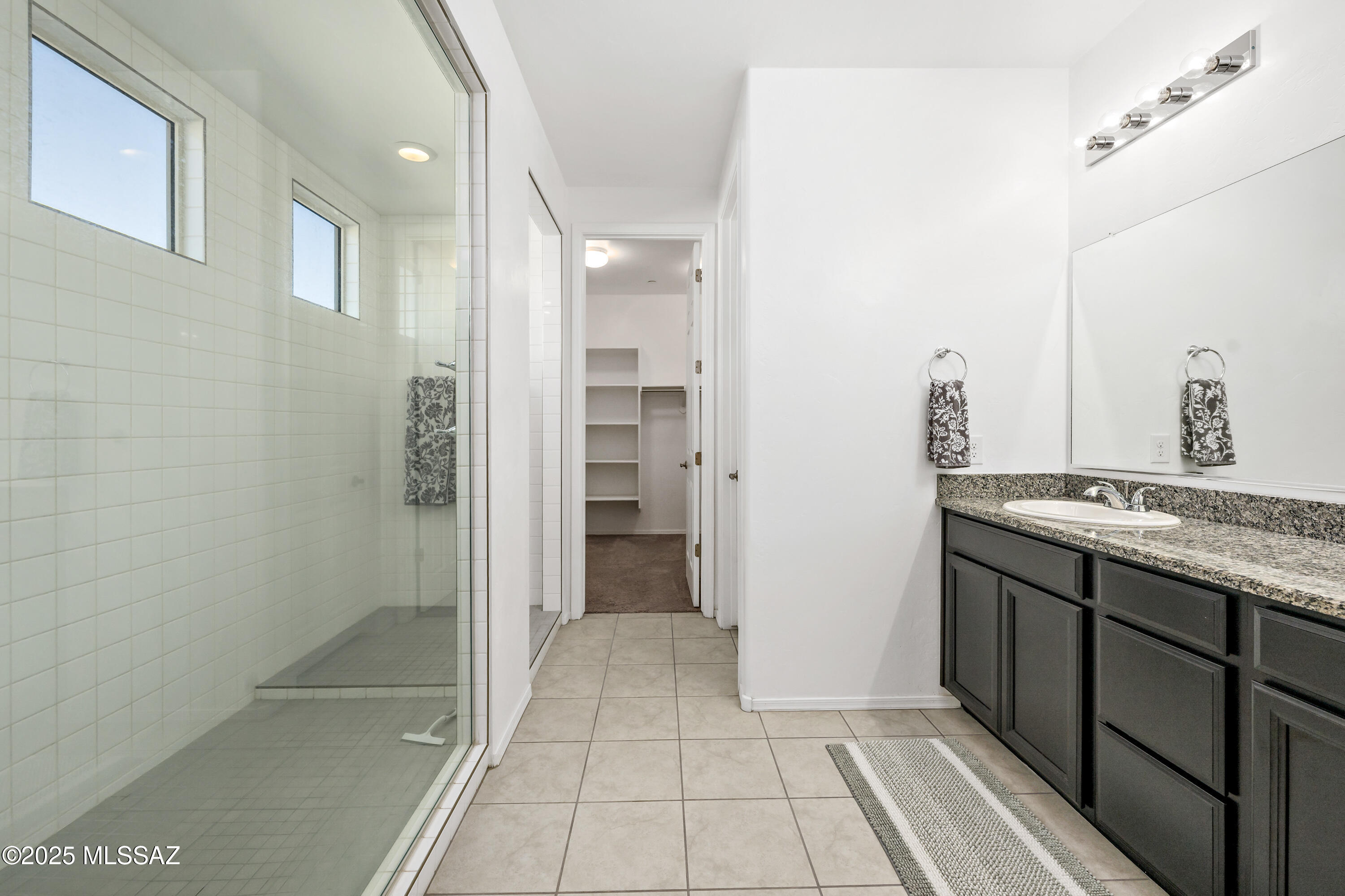 12155 N Camden Drive