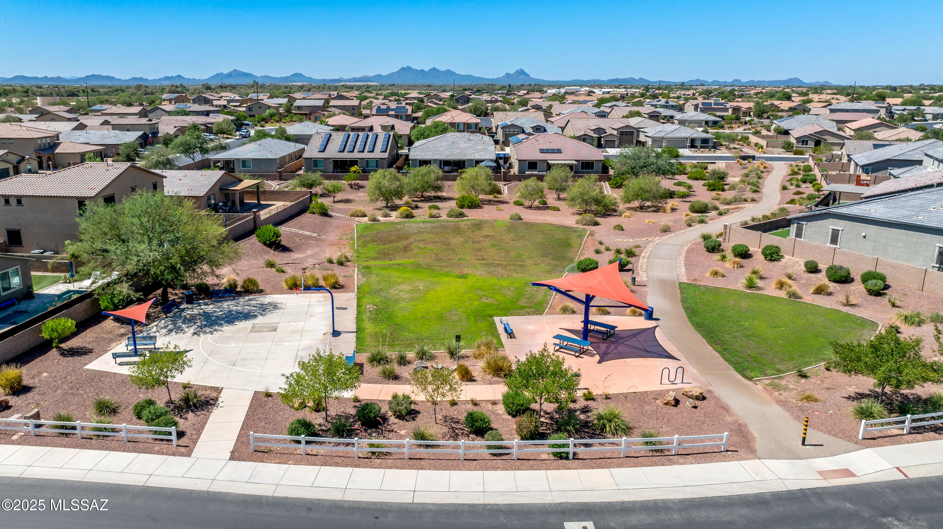 12155 N Camden Drive