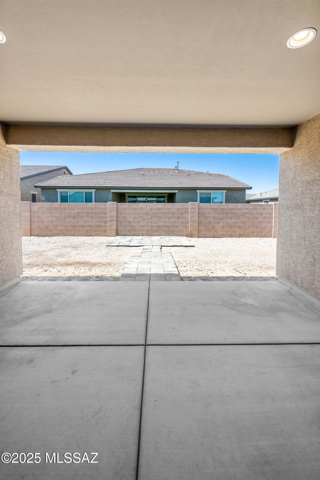 12155 N Camden Drive