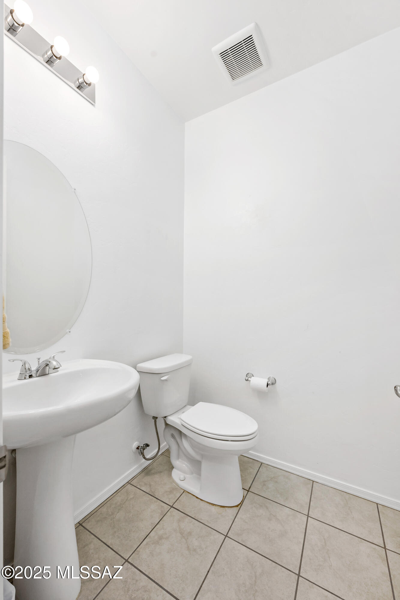 12155 N Camden Drive