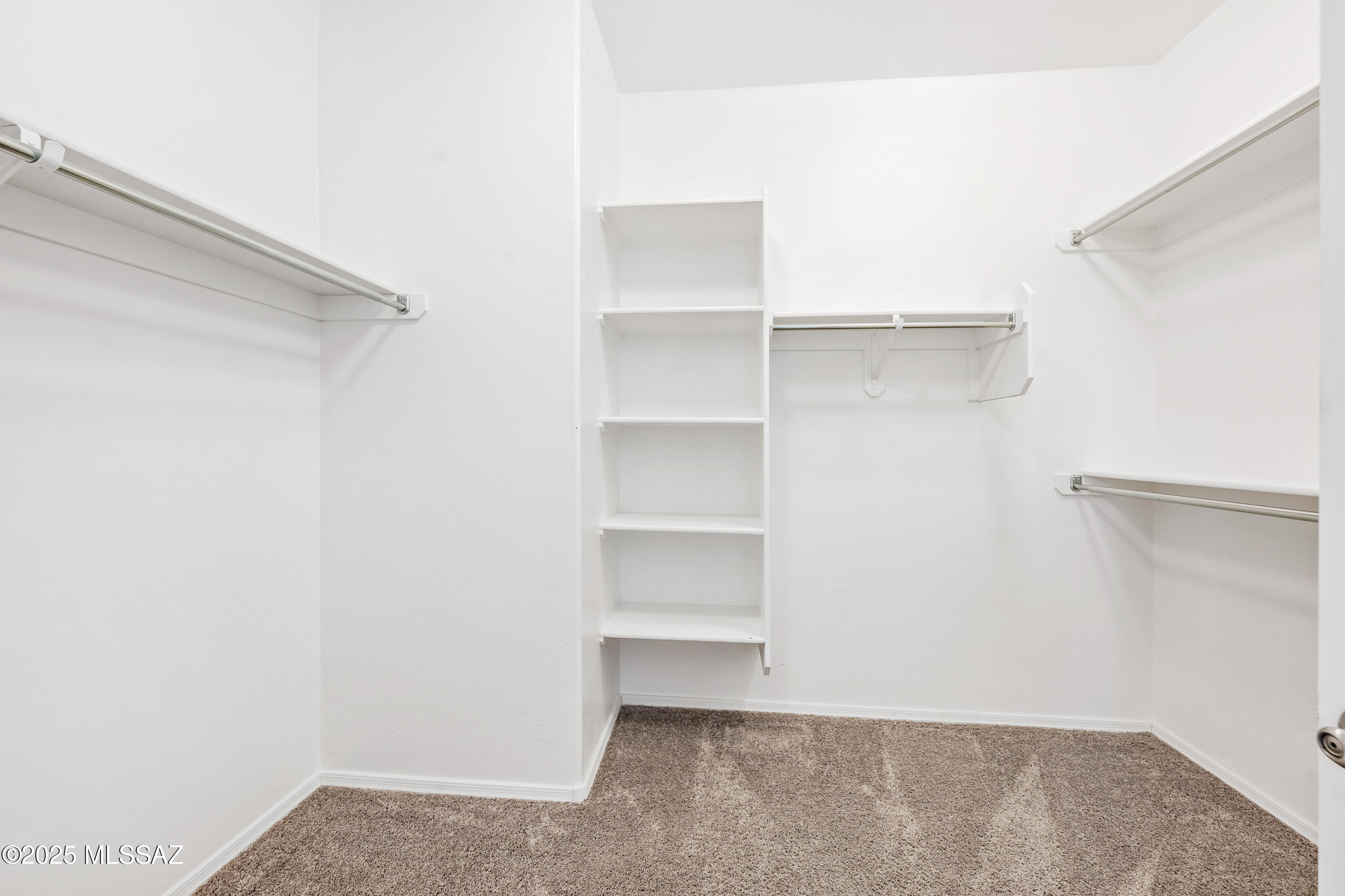 12155 N Camden Drive