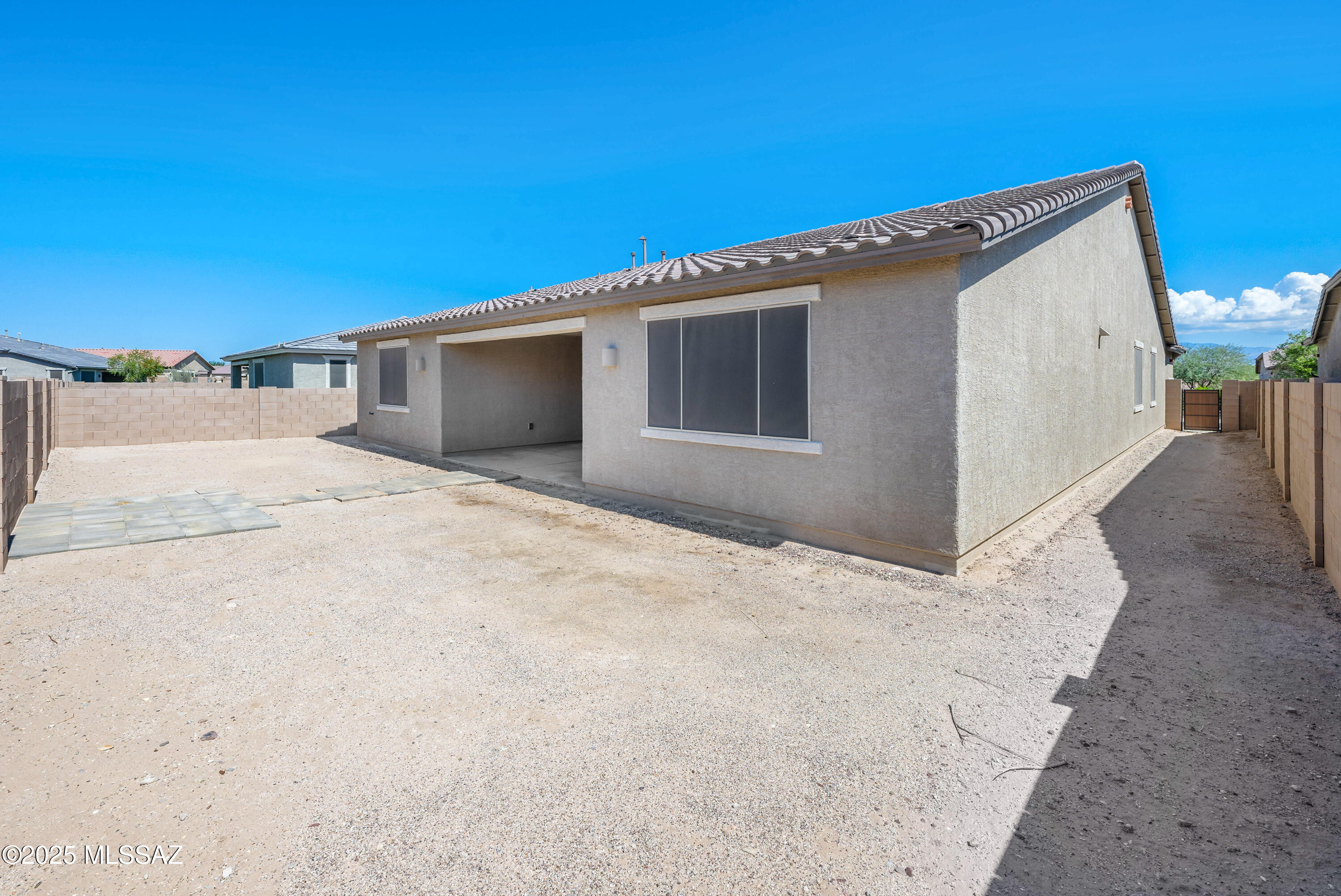 12155 N Camden Drive
