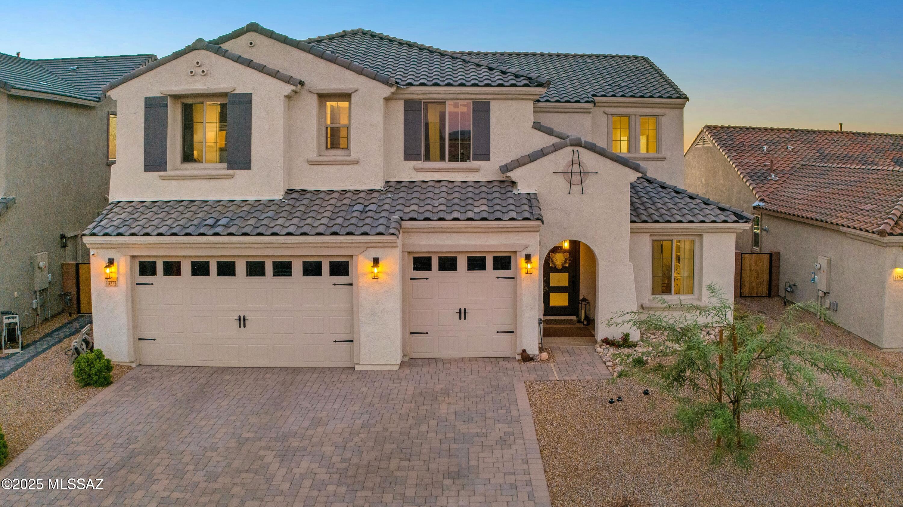 13272 E Librada Leon Way
