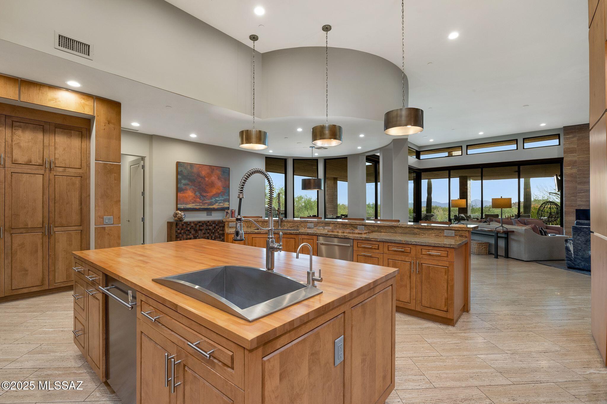 14531 N Rocky Highlands Drive