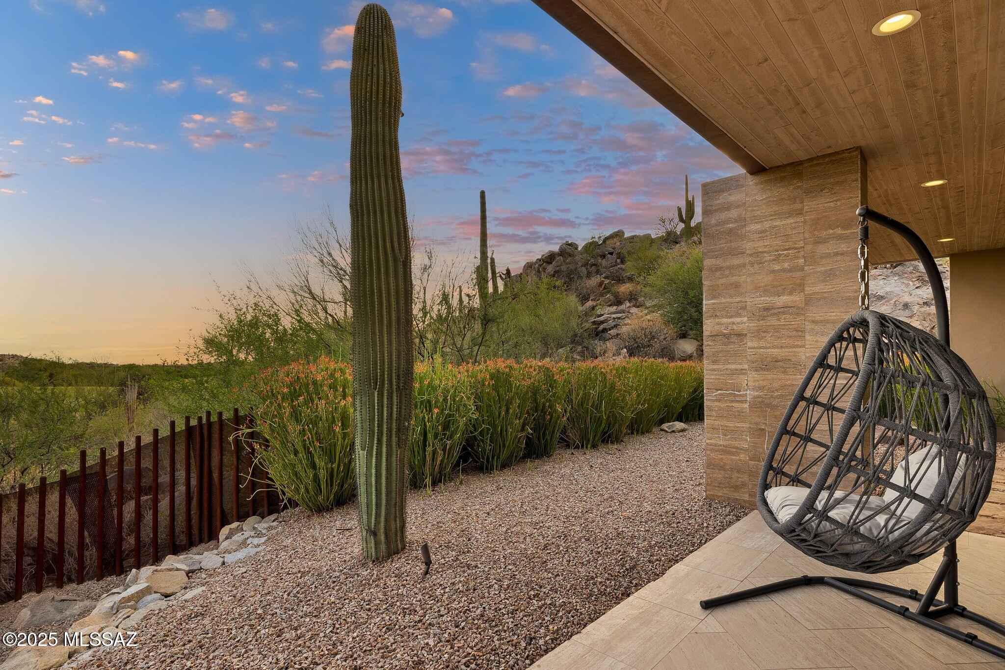 14531 N Rocky Highlands Drive