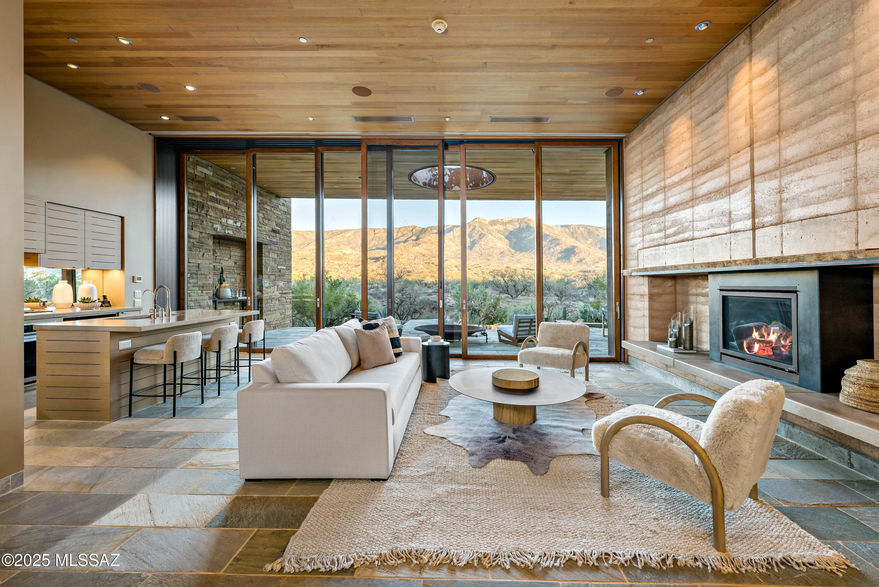 5000 E Via Estancia Miraval Unit: 15