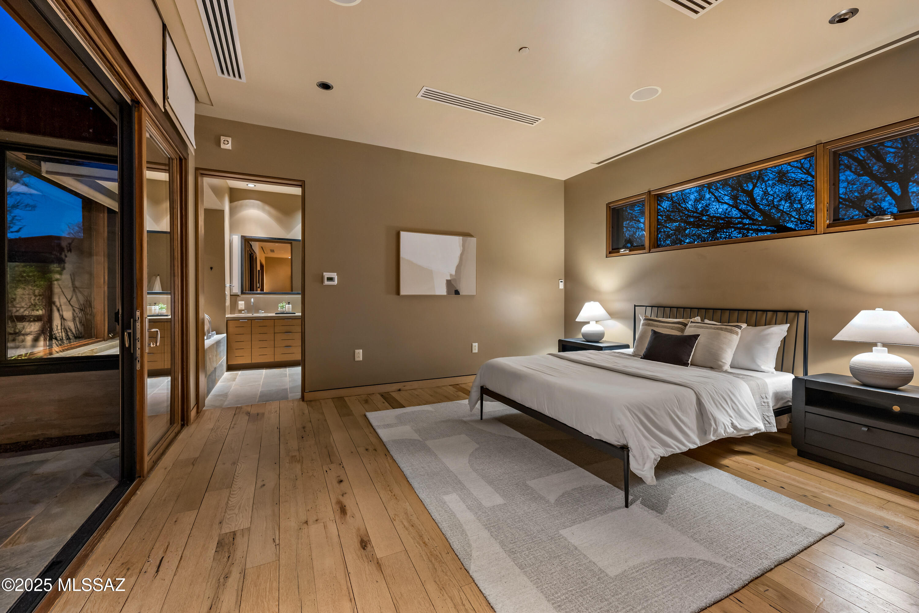 5000 E Via Estancia Miraval Unit: 15