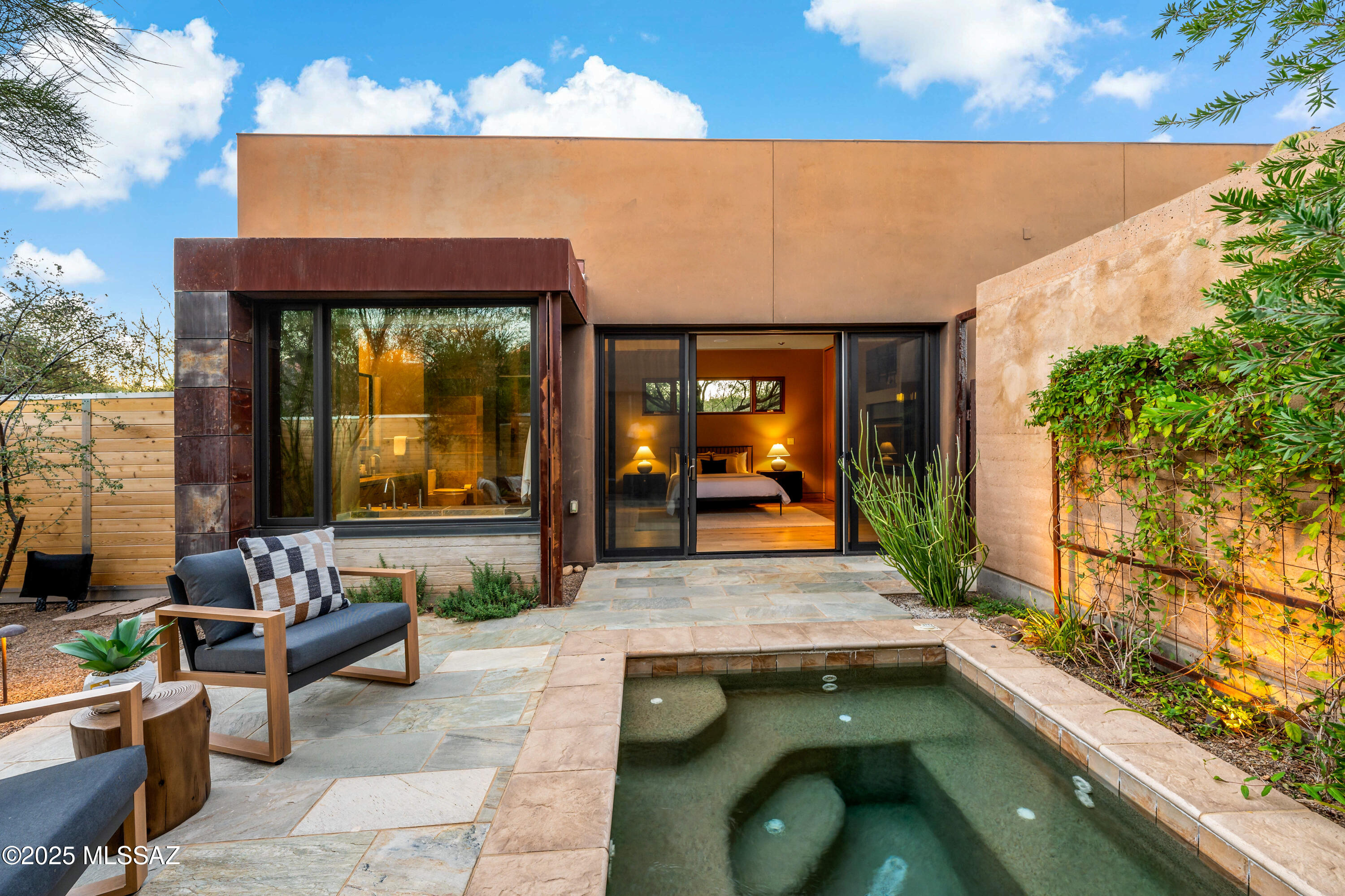 5000 E Via Estancia Miraval Unit: 15