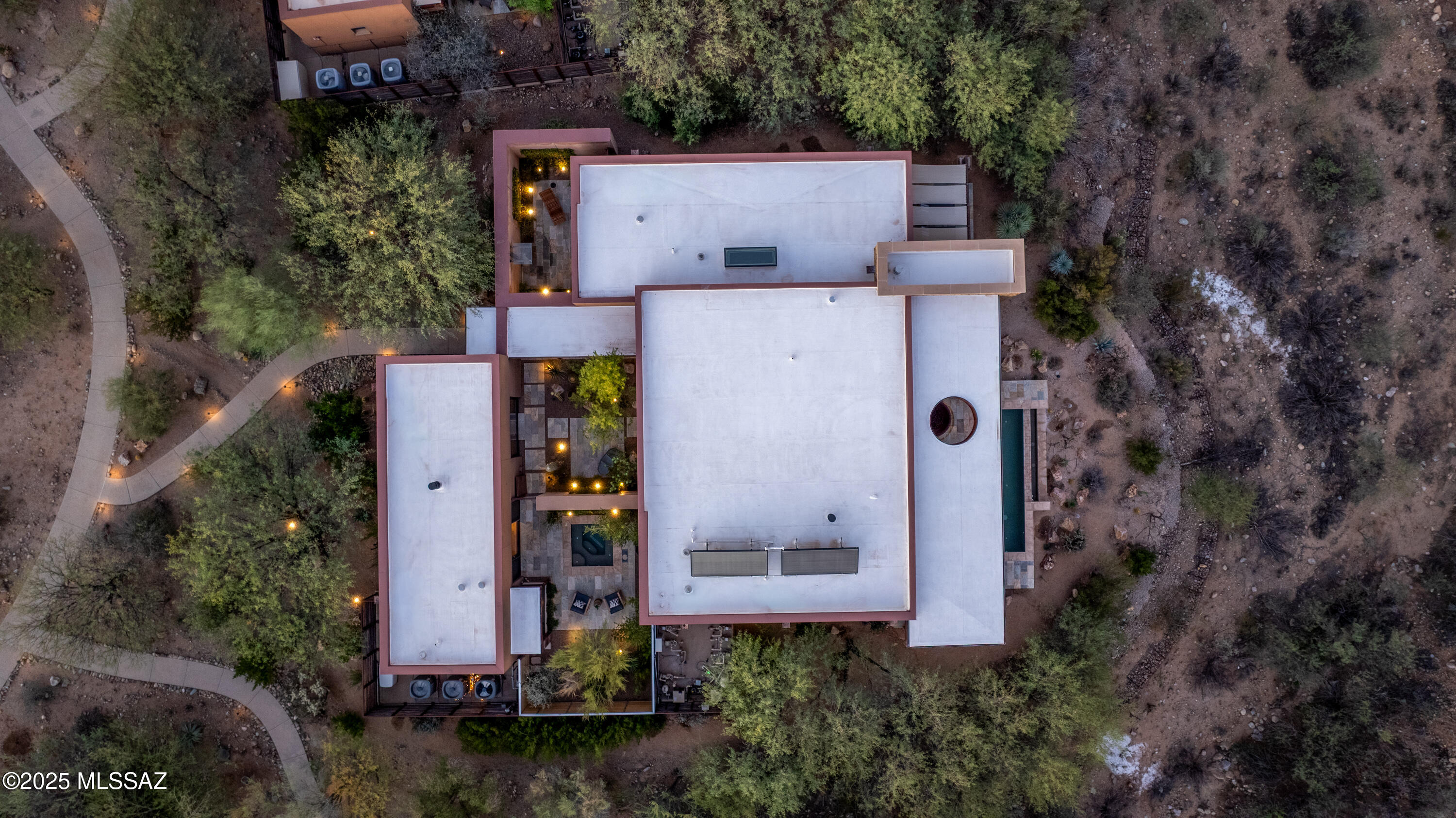 5000 E Via Estancia Miraval Unit: 15