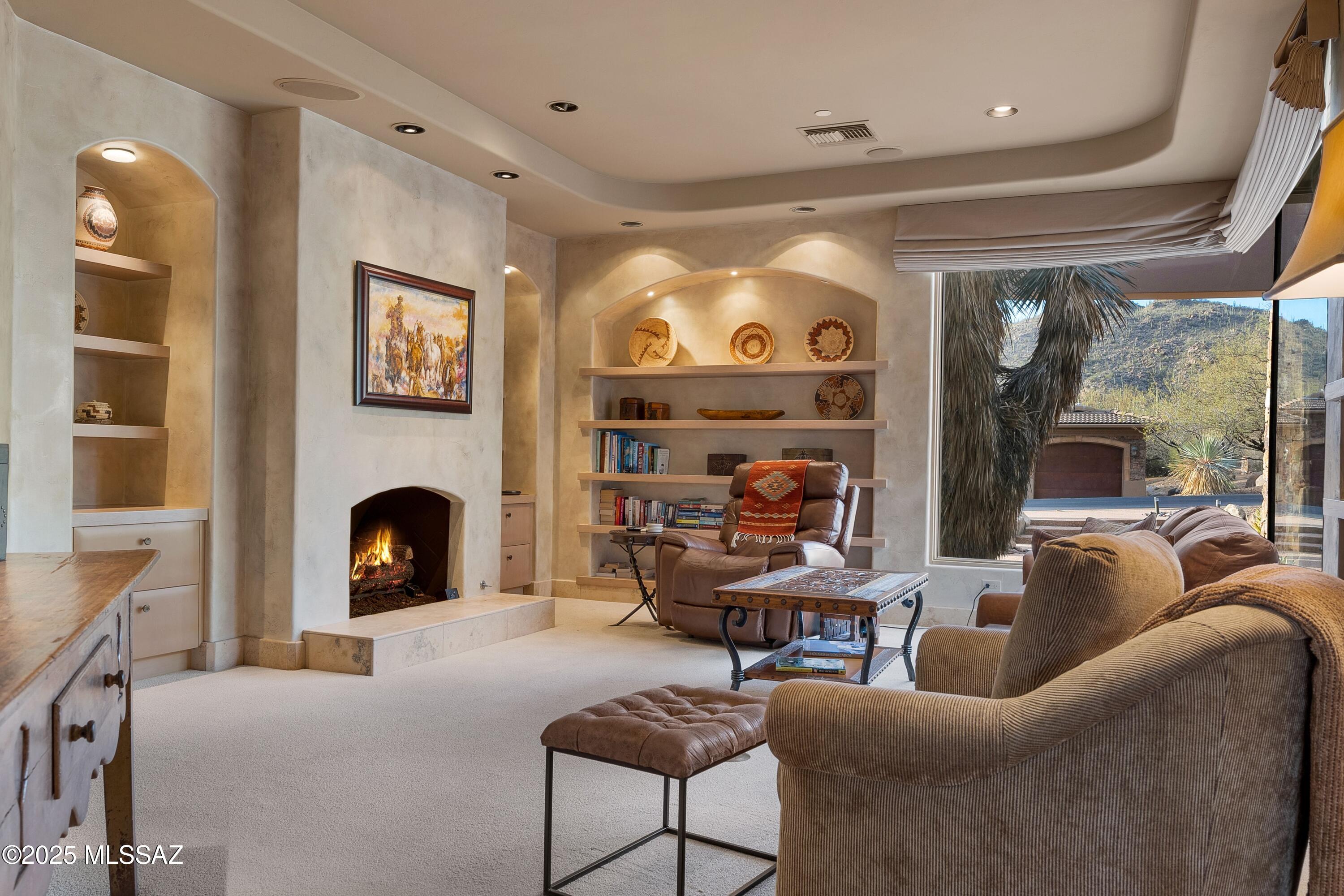 1222 W Tortolita Mountain Circle