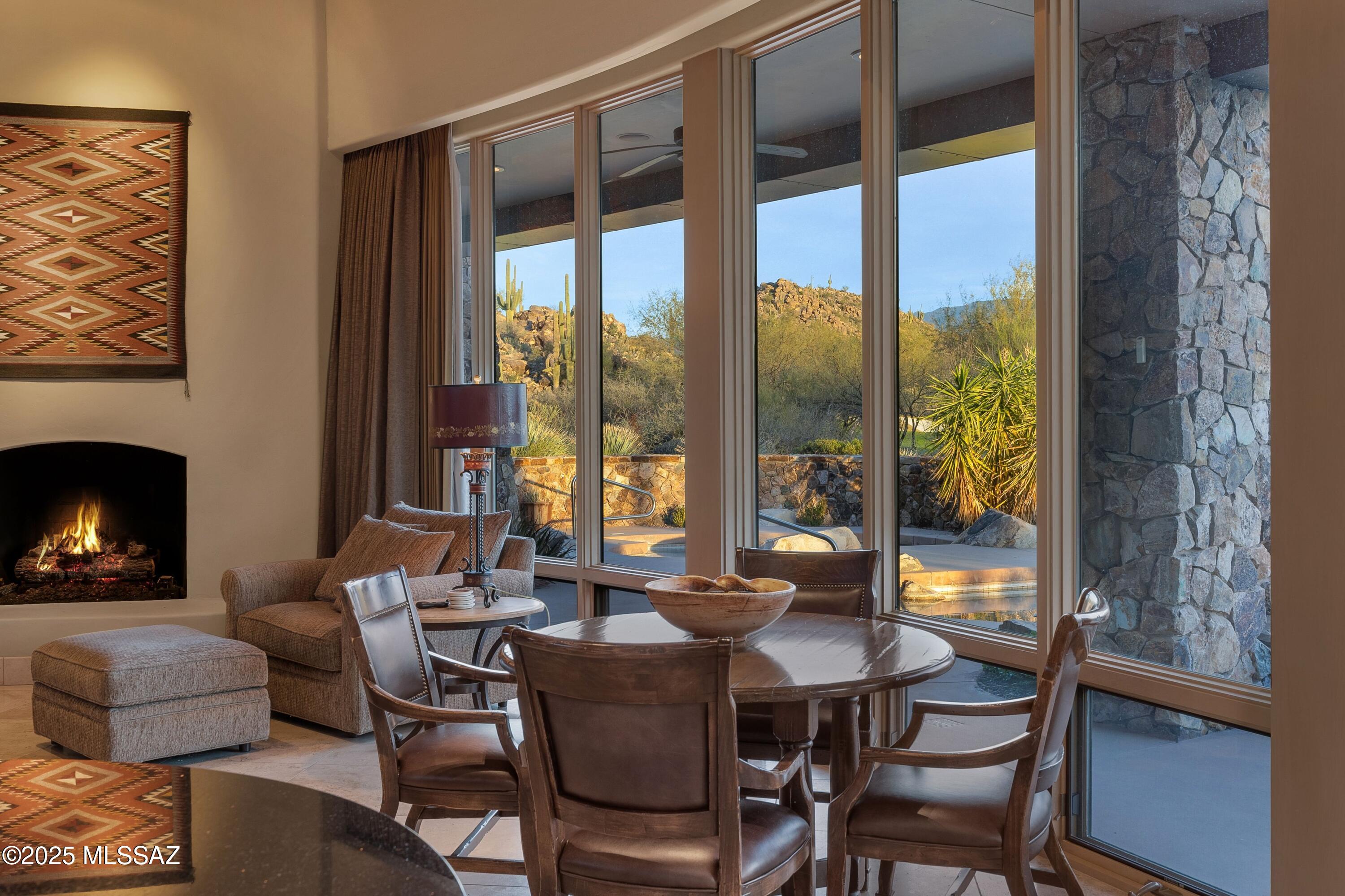 1222 W Tortolita Mountain Circle