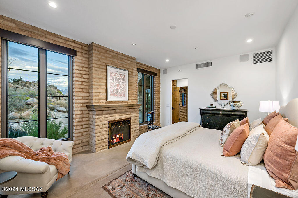 14731 N Strong Stone Drive