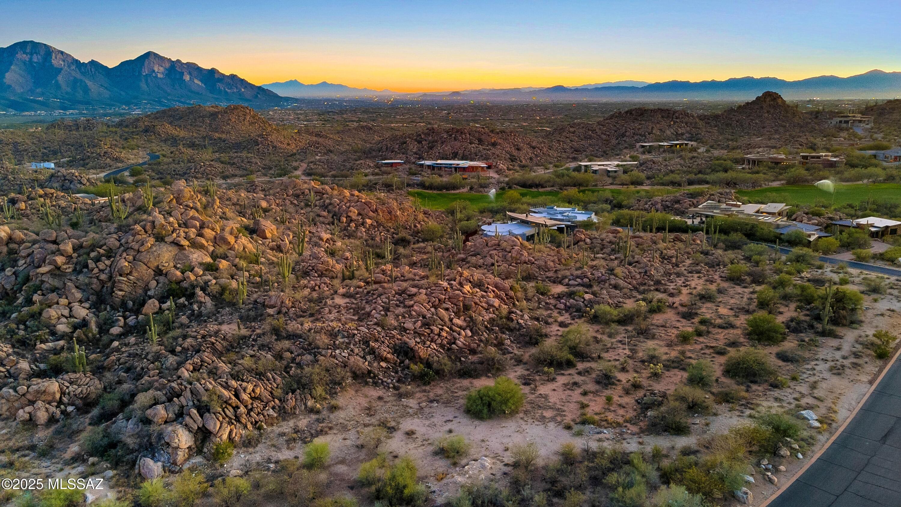 1484 W Tortolita Mountain Circle 294