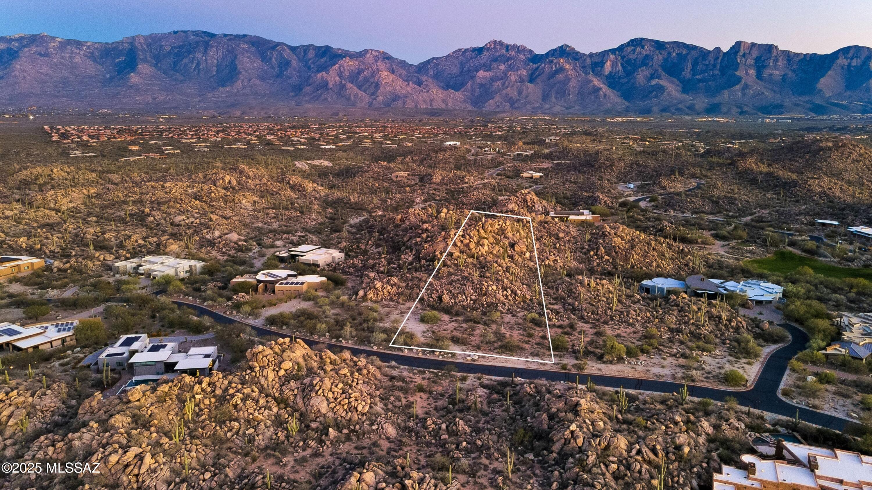 1484 W Tortolita Mountain Circle 294